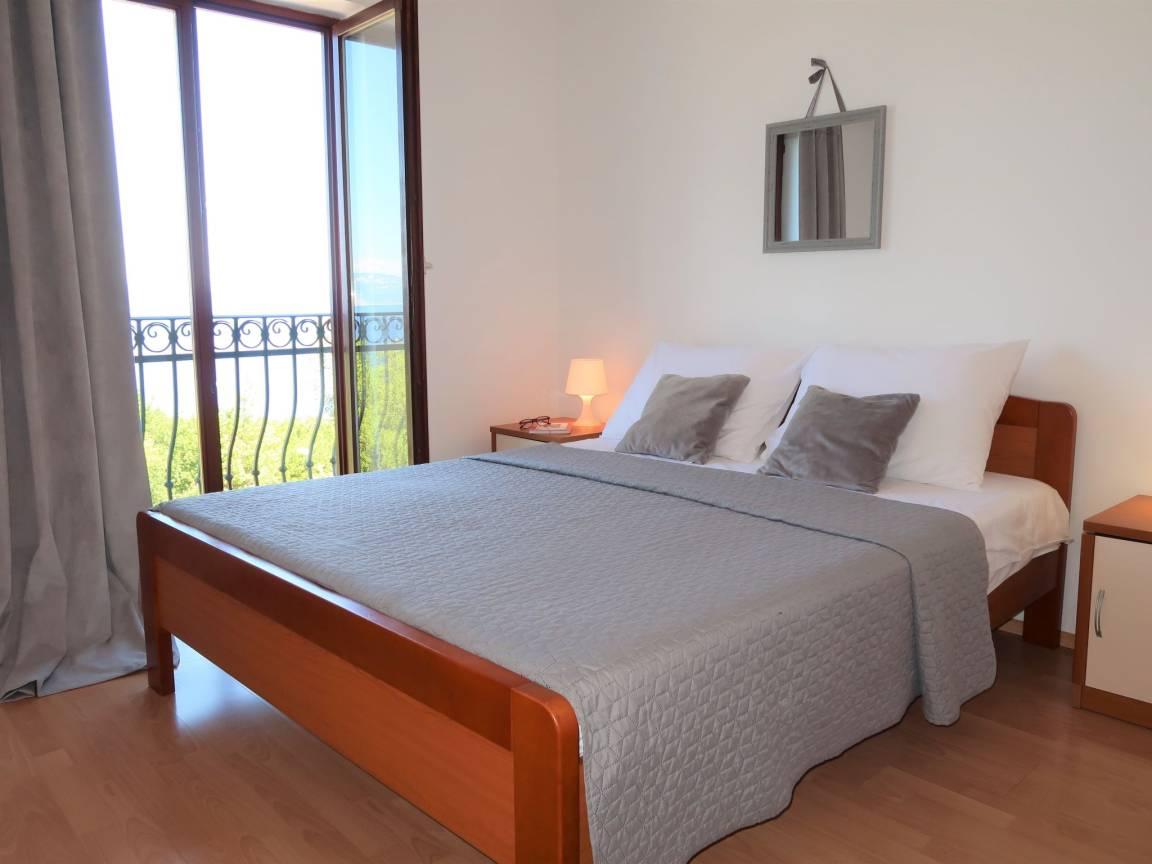 Vakantieappartement met zeezicht en ligging bij zee in Labin, Kroatië voor 6 personen foto 21
