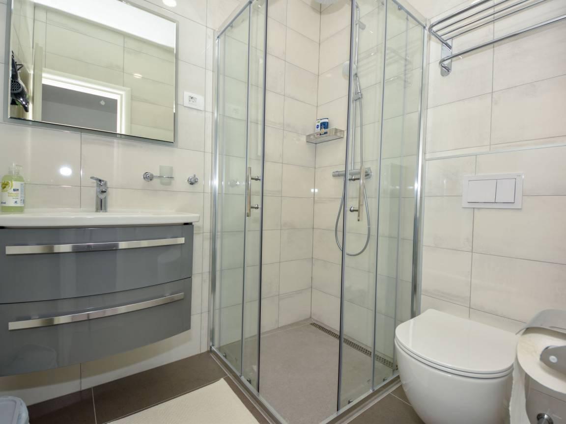 Vakantieappartement met privézwembad en zwembad in Pašman/Pašman, Kroatië voor 6 personen foto 20