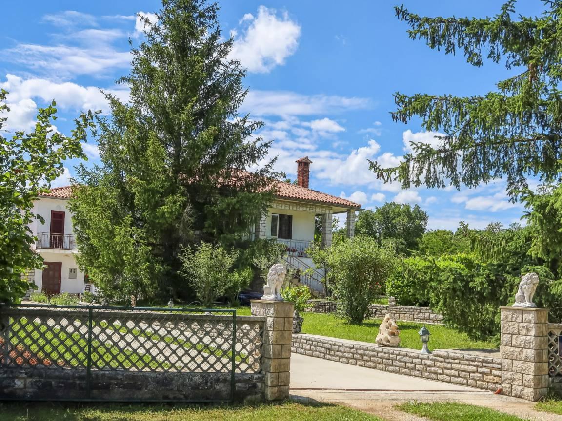 Vakantiehuis met privézwembad en zwembad en 2 slaapkamers en hond toegestaan in Labin, Kroatië voor 6 personen foto 22