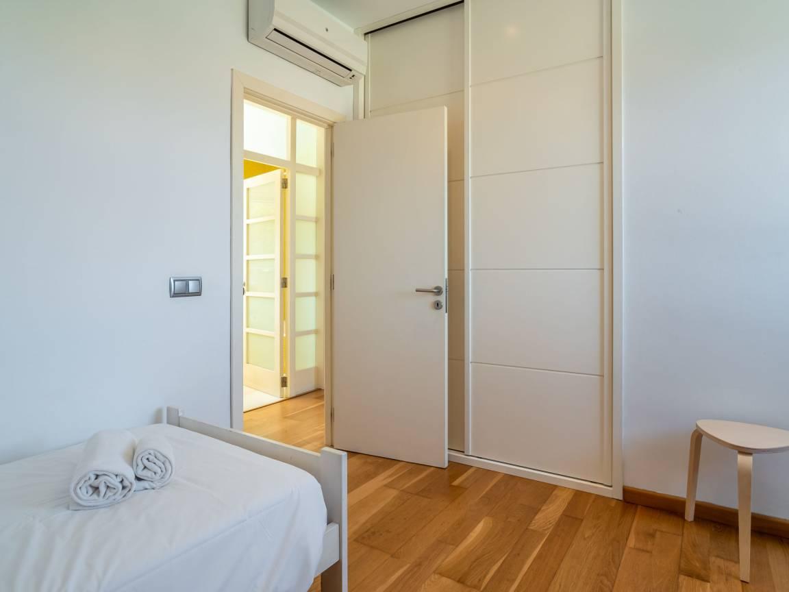 Vakantievilla met privézwembad en zwembad in Colònia Sant Pere, Spanje voor 6 personen foto 19