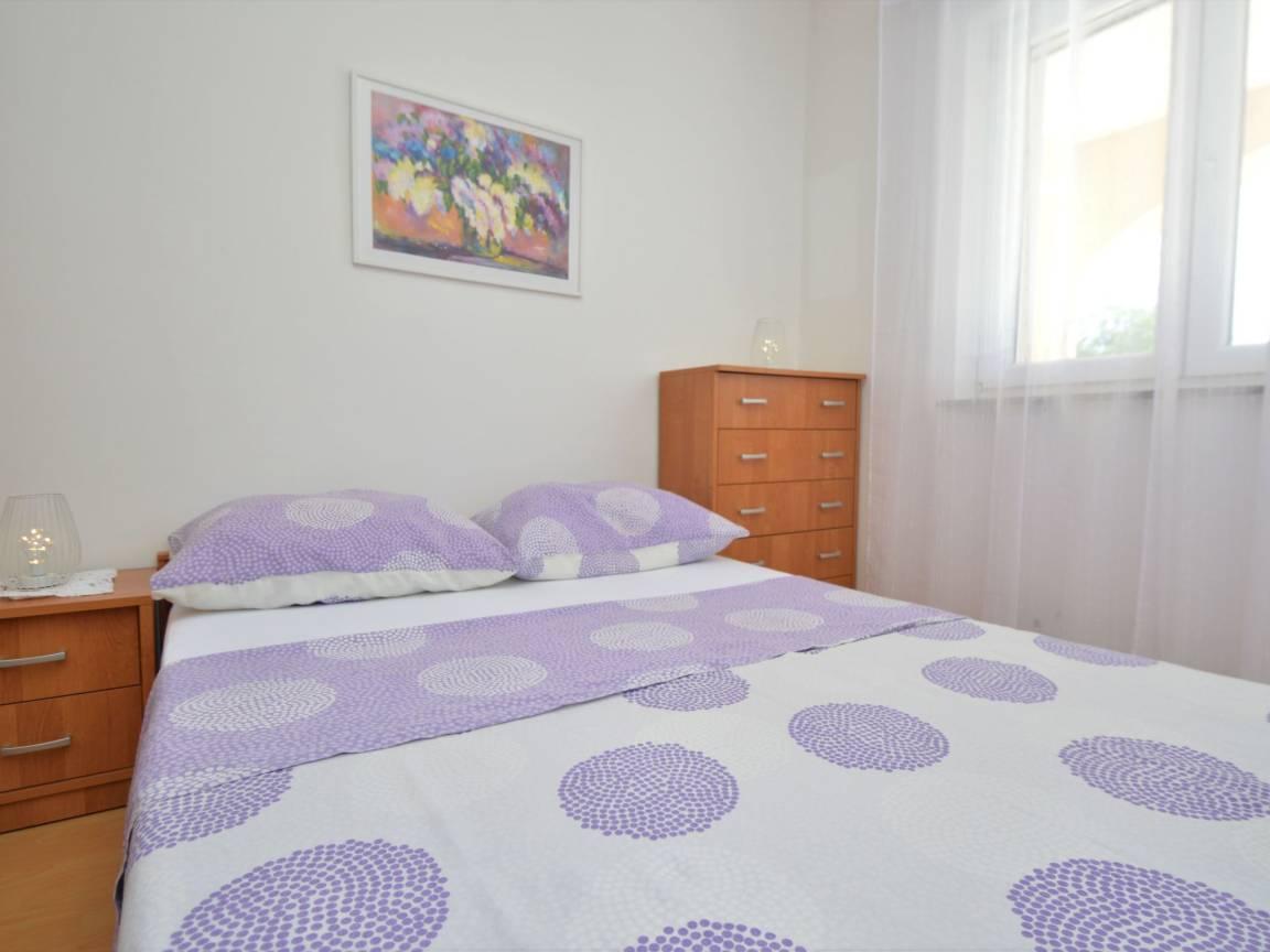 Vakantiehuis met privézwembad en zwembad in Bilice, Kroatië voor 5 personen foto 23