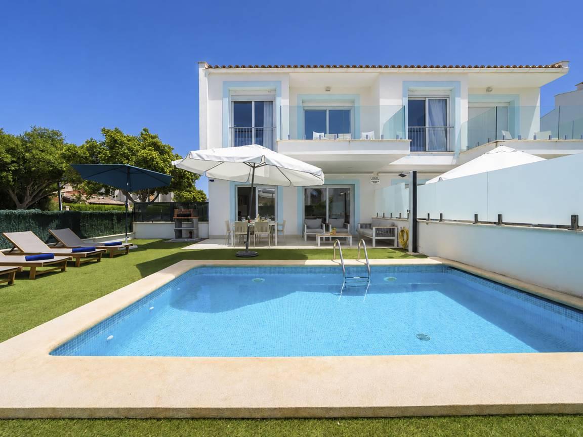 Teresa Beach 1, vakantiehuis in Port d'Alcúdia, Spanje voor 5 personen