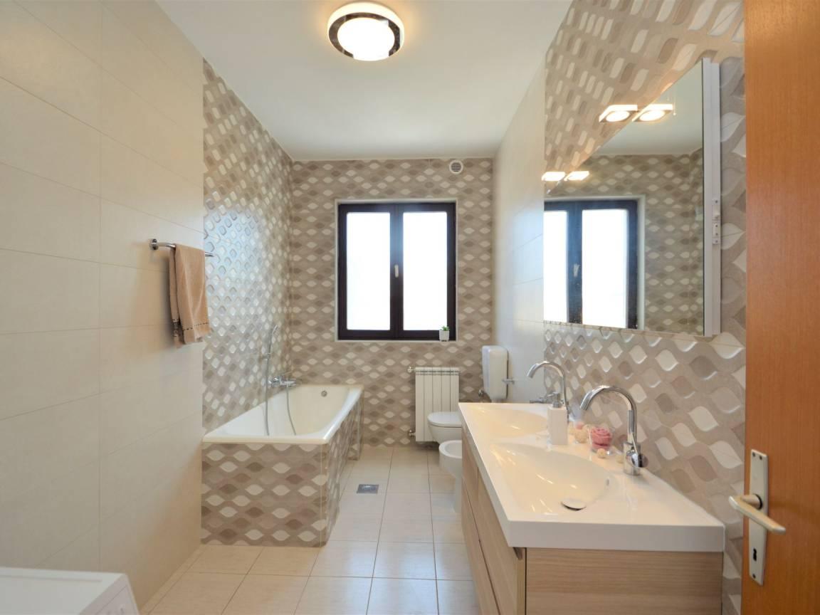 Vakantieappartement met jacuzzi en hottub in Pula, Kroatië voor 7 personen foto 22