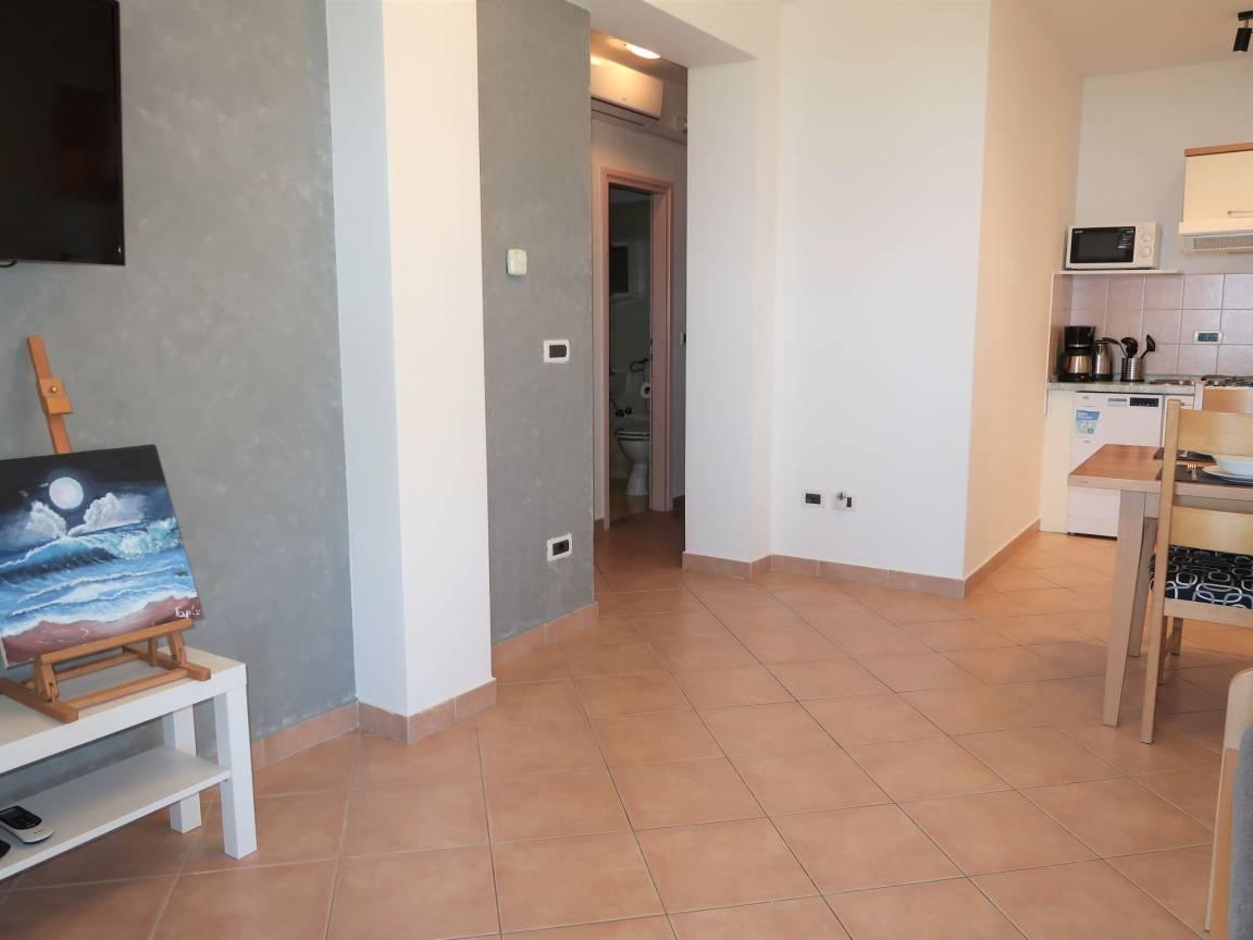 Vakantieappartement met zeezicht en ligging bij zee in Labin, Kroatië voor 6 personen foto 19