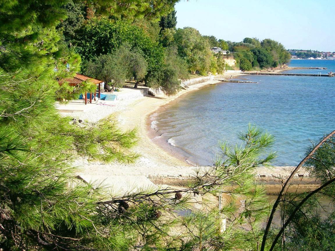 Vakantiehuis met zeezicht en ligging bij zee in Sv. Filip i Jakov, Kroatië voor 5 personen foto 22