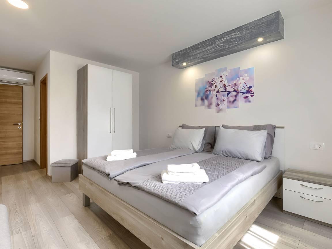 Vakantiehuis met privézwembad en zwembad in Labin, Kroatië voor 6 personen foto 20
