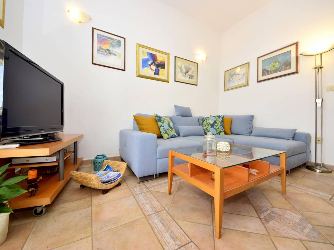 Vakantievilla met zeezicht en zwembad in Trogir/Okrug Gornji, Kroatië voor 5 personen foto 20