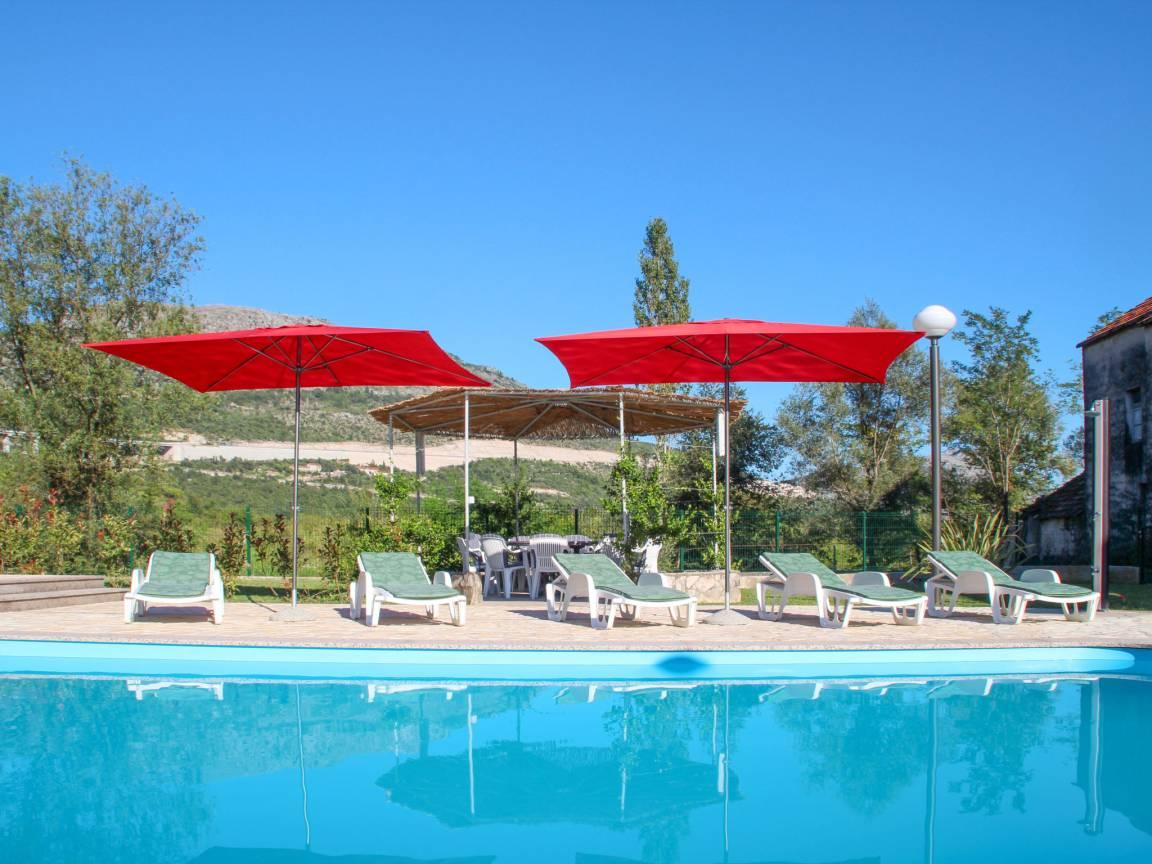 Villa Kikiza in Makarska, Kroatië voor 12 personen foto 25