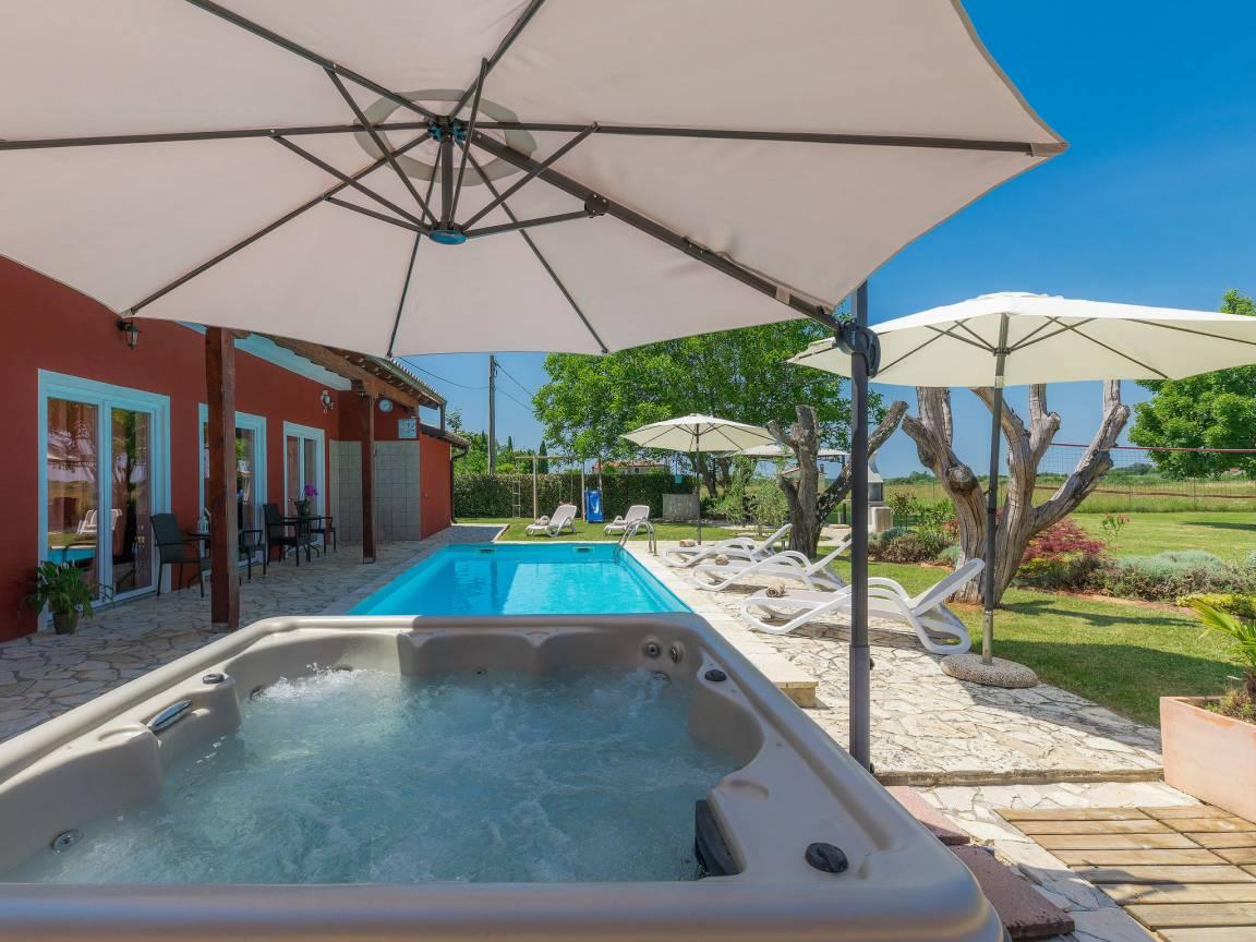 Villa Renzo in Buje/Plovanija, Kroatië voor 12 personen foto 22
