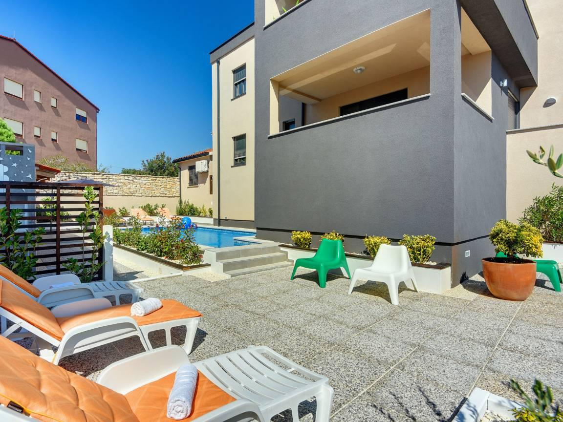 Vakantievilla met privézwembad en zeezicht in Medulin/Ližnjan, Kroatië voor 10 personen foto 20