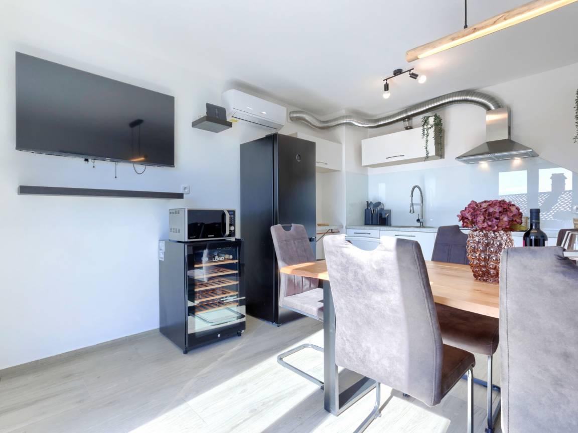 Vakantieappartement met privézwembad en zeezicht in Rabac, Kroatië voor 5 personen foto 24