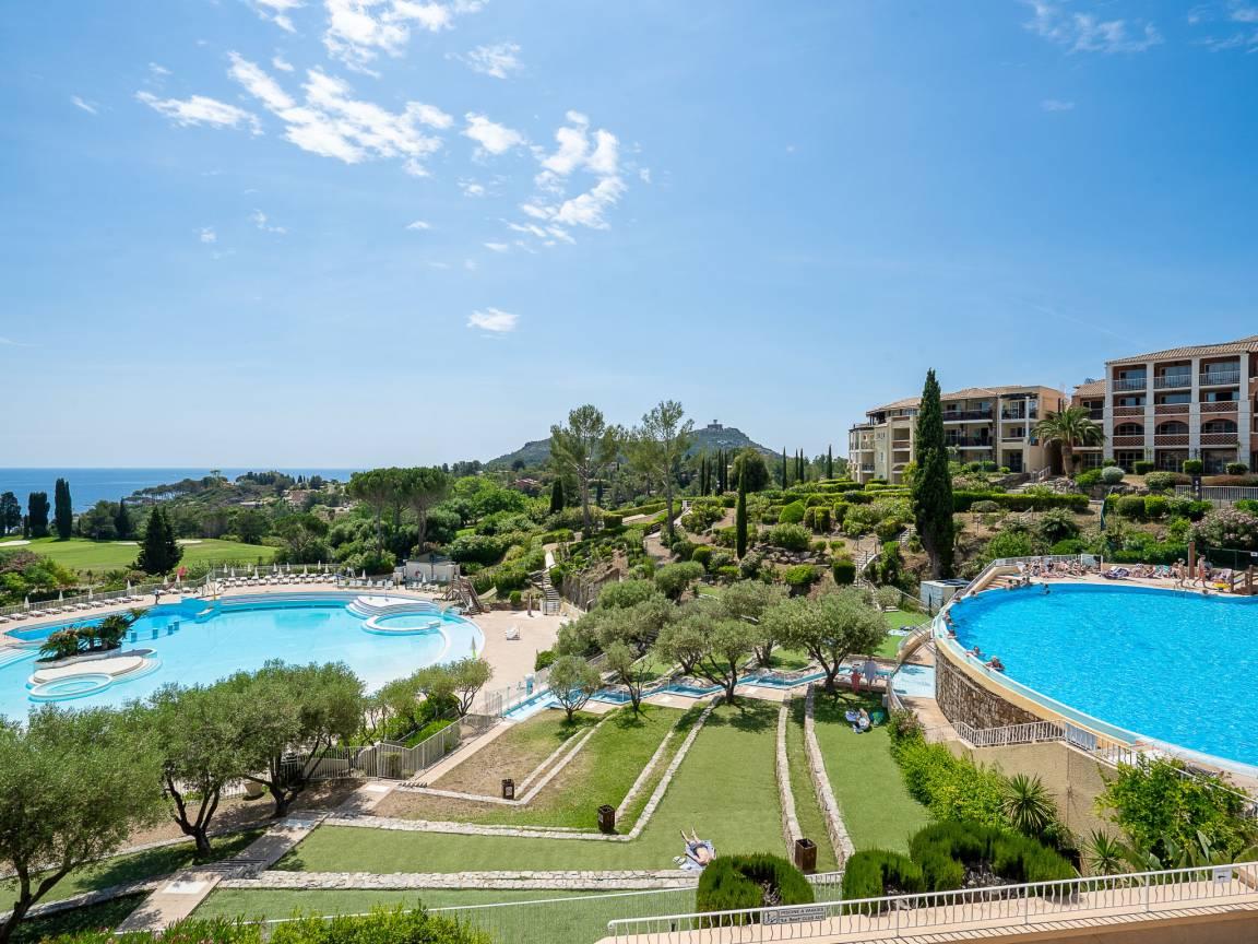Le Belvédère met 1 slaapkamer en zwembad in Agay Village Cap Esterel, Frankrijk voor 4 personen foto 22