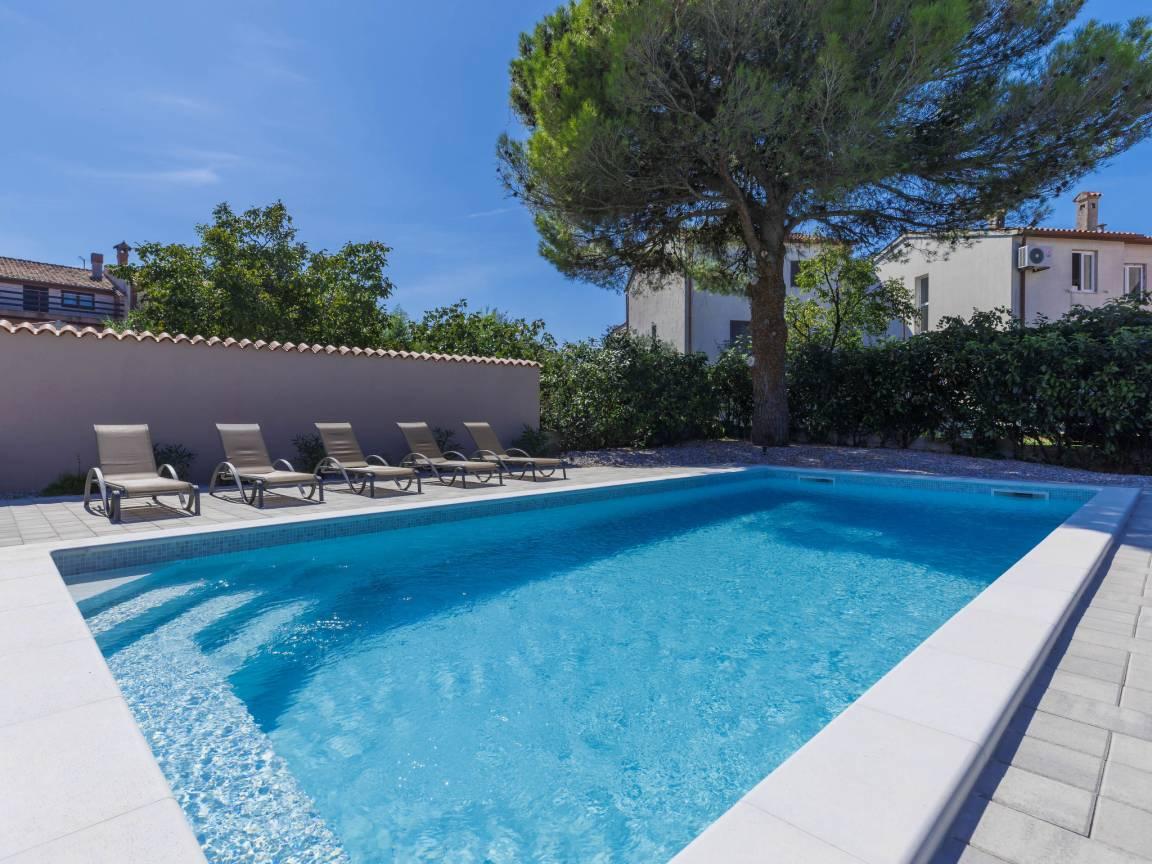 Vakantieappartement met privézwembad en zwembad in Štinjan, Kroatië voor 6 personen foto 25