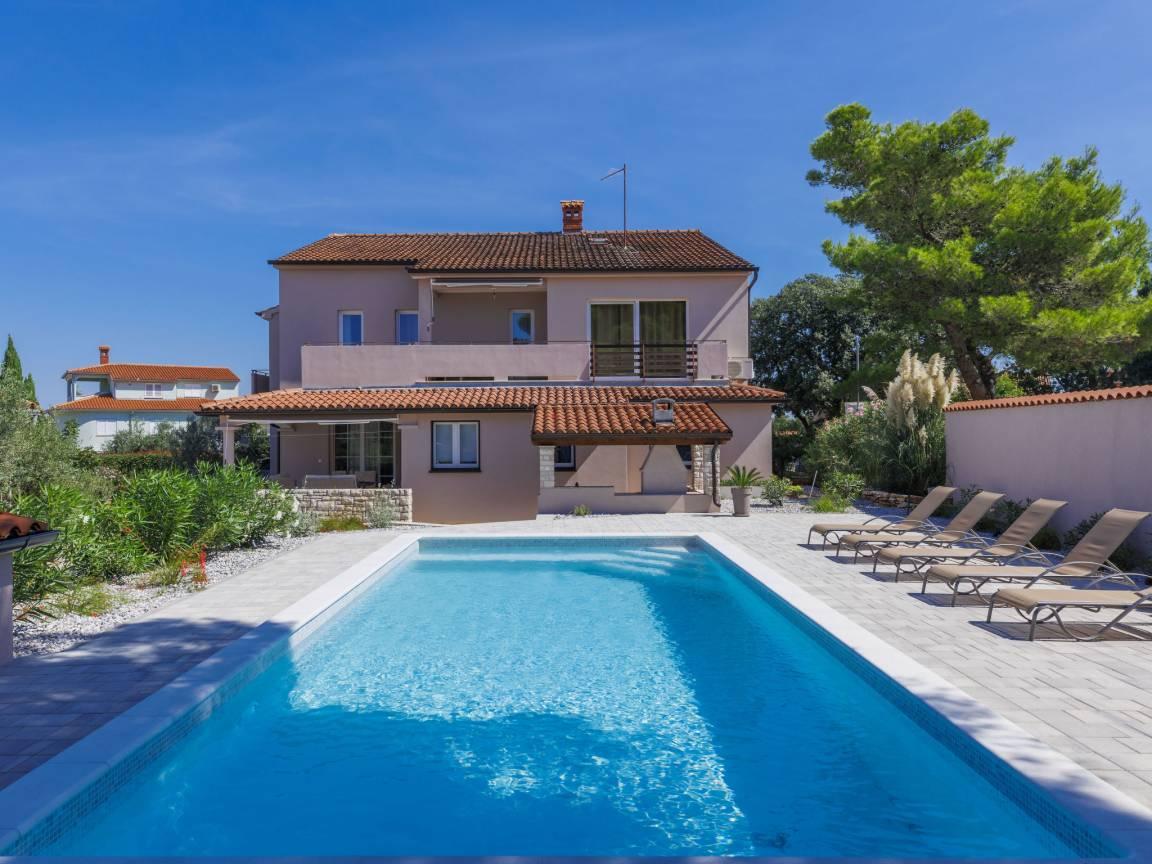 Vakantieappartement met privézwembad en zwembad in Štinjan, Kroatië voor 6 personen foto 24