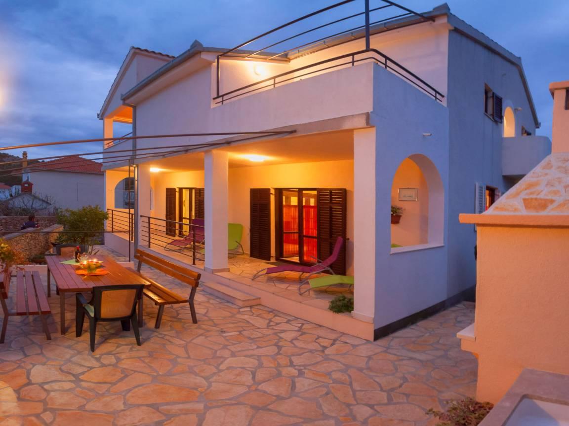 Vakantieappartement met privézwembad en zwembad in Rogoznica/Ražanj, Kroatië voor 6 personen foto 25
