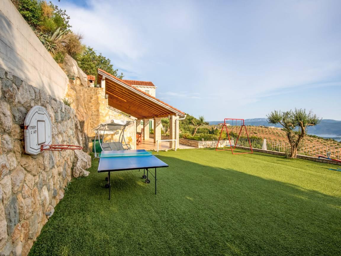 Vakantievilla met privézwembad en jacuzzi in Klek, Kroatië voor 13 personen foto 19
