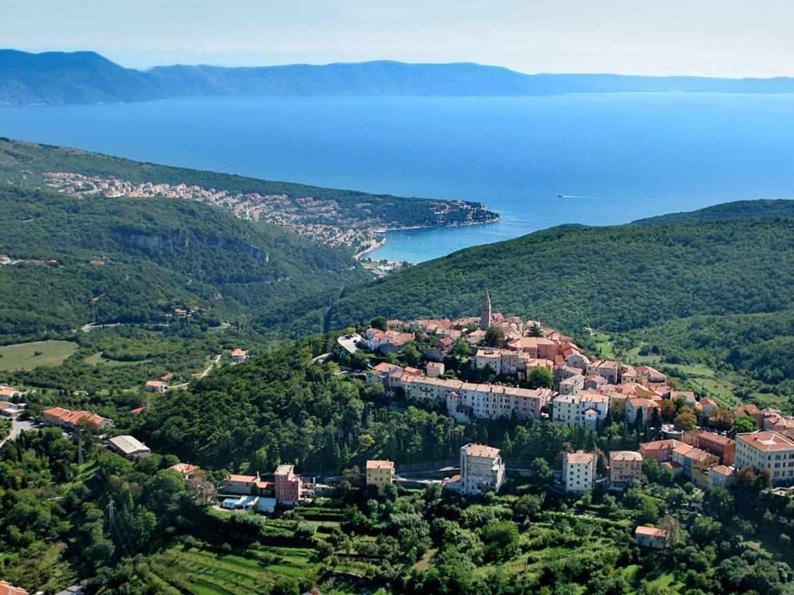 Violetta met 1 slaapkamer en zeezicht in Labin, Kroatië voor 4 personen foto 24