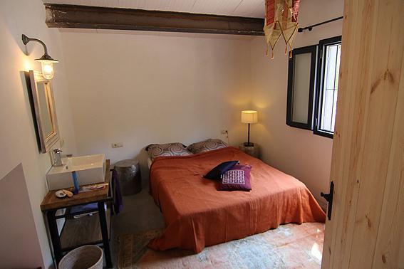 30 - Fon-101 Villa Finca Fonteta Zeer rustig gelegen 'masia' in het achterland in Fonteta, Spanje voor 8 personen foto 29