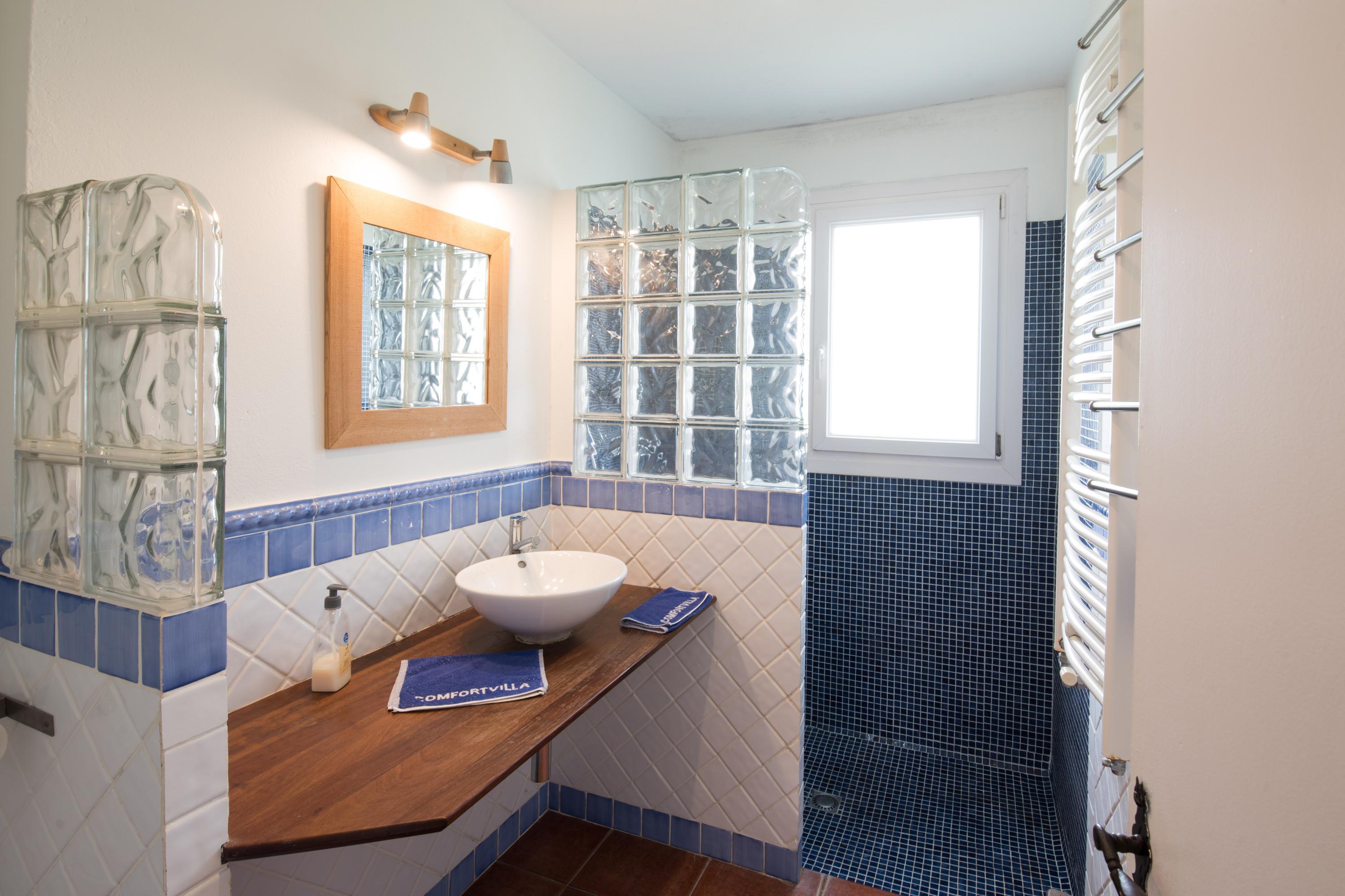 117 - B-110 Finca Violeta Een topper in ons aanbod! Deze villa heeft 5 slaapkamers in Begur, Spanje voor 10 personen foto 21