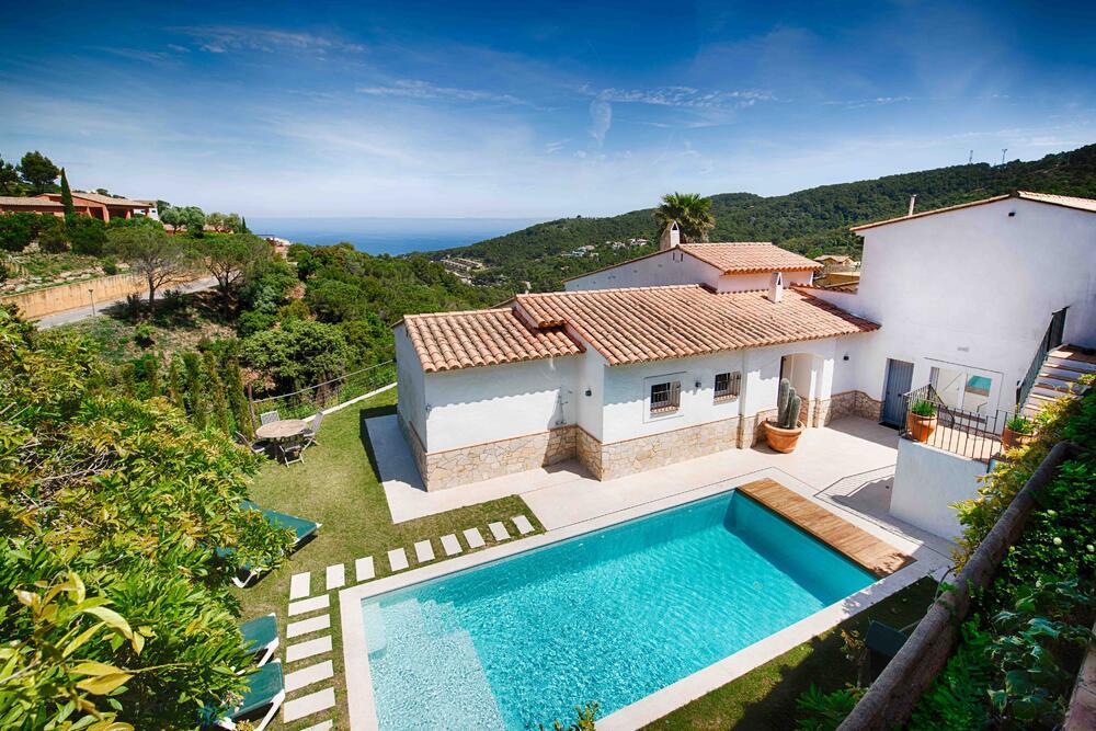 Villa Casa Chula, vakantievilla in Begur, Spanje voor 8 personen