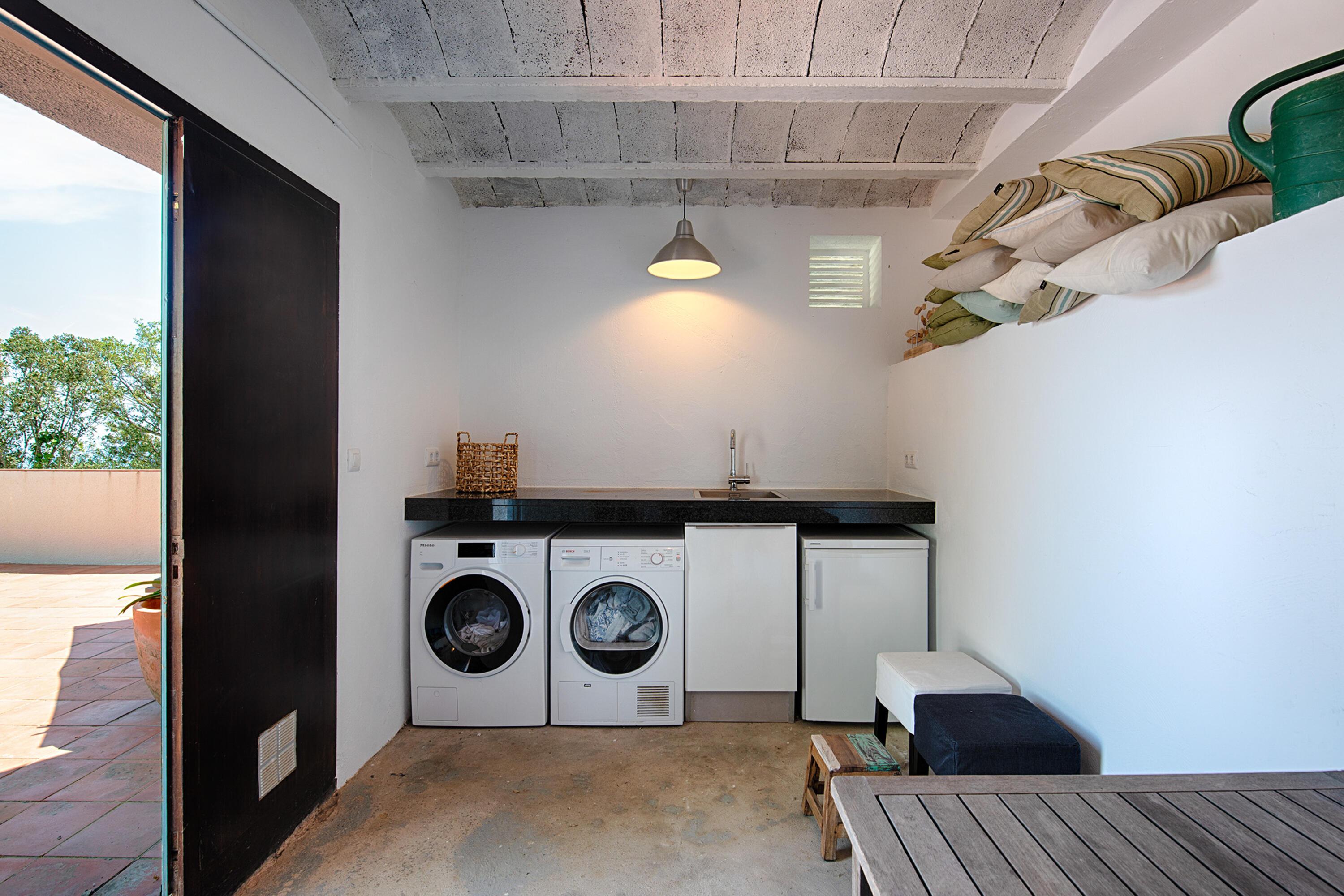 186 - B-530 Villa Ella Woning tussen Begur en Pals, met airconditioning, privé in Begur, Spanje voor 6 personen foto 35
