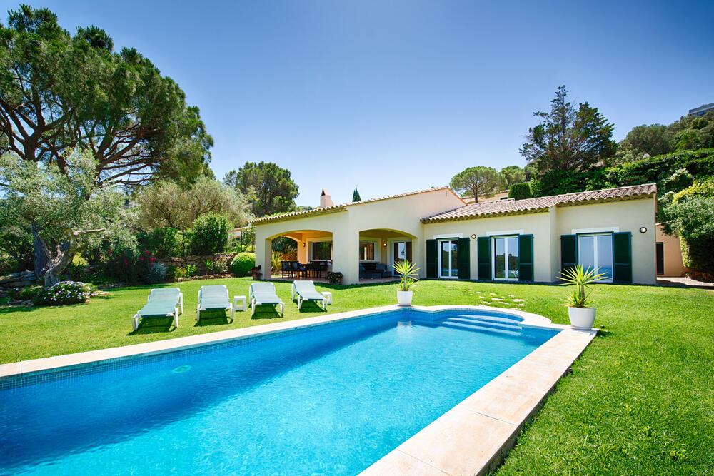 Villa Brun, vakantievilla in Begur, Spanje voor 2 personen