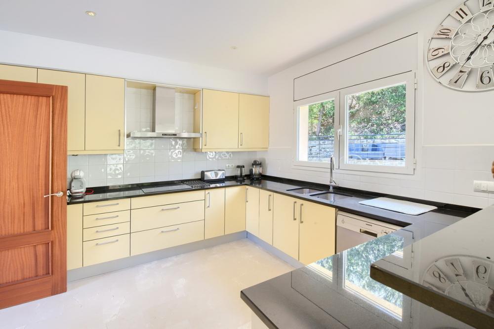 Villa Tulipan, vakantievilla in Begur, Spanje voor 8 personen foto 13