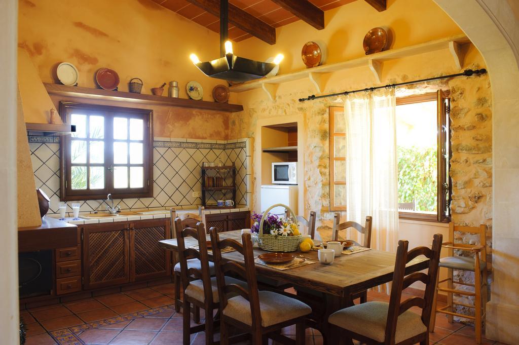 Villa Golf Vall d'Or - Zeer rustig gelegen, sfeervolle en rustiek i in Cala D Or, Spanje voor 4 personen foto 14
