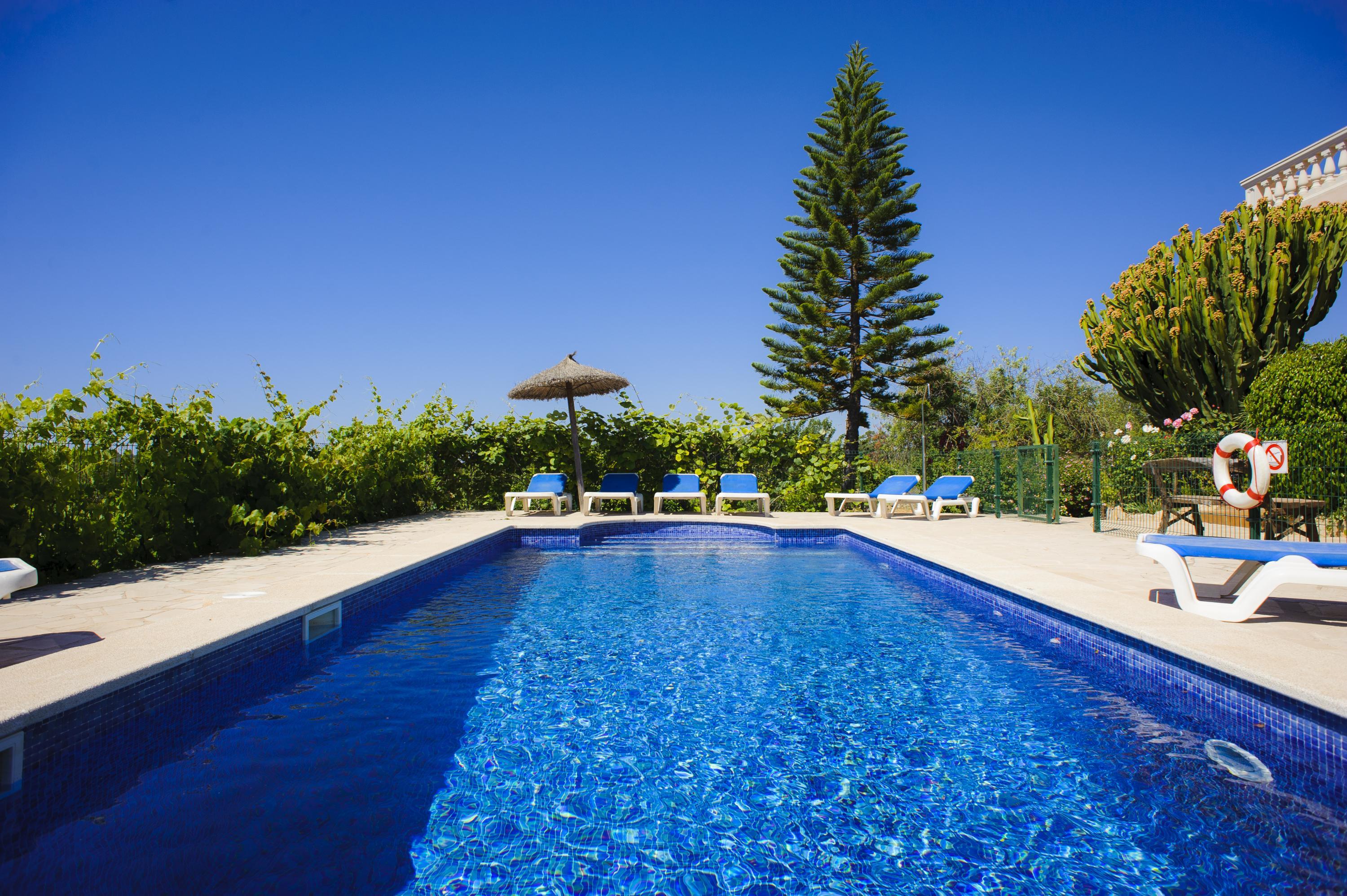 Villa Cas Concos - Prachtig en zeer rustig gelegen villa in het zui in Cala D Or, Spanje voor 9 personen foto 3