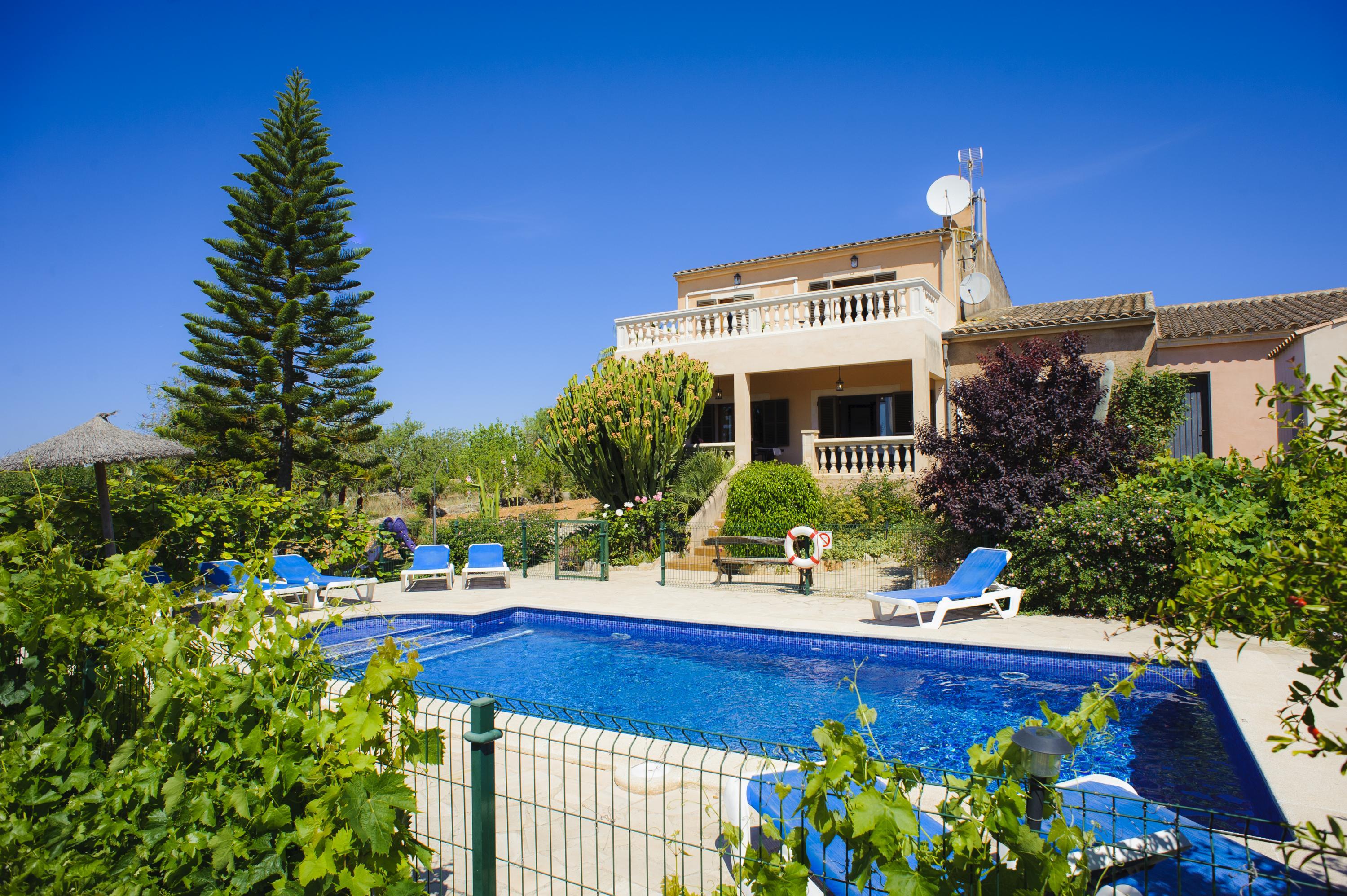 Villa Cas Concos - Prachtig en zeer rustig gelegen villa in het zui in Cala D Or, Spanje voor 9 personen foto 4