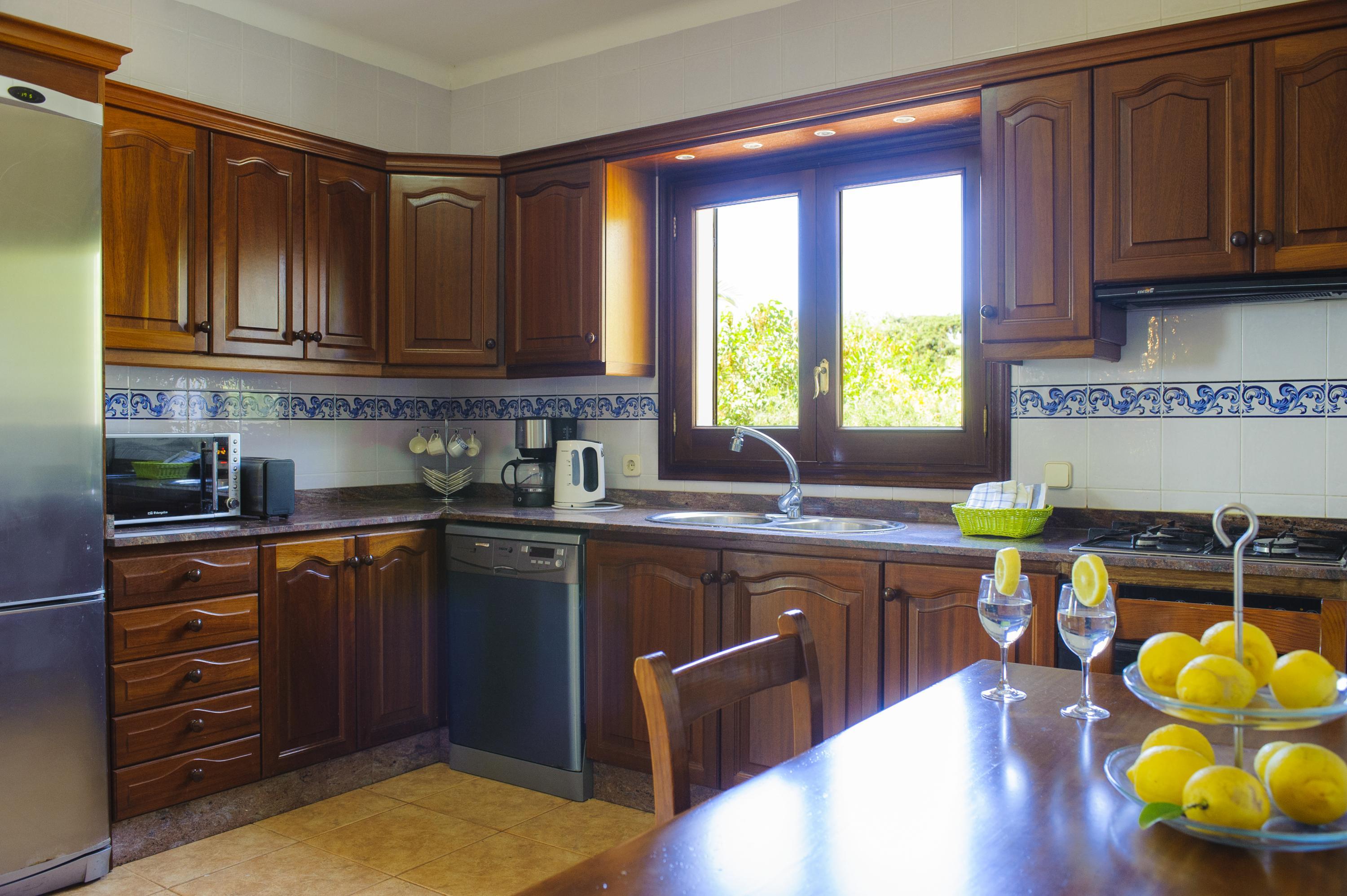 Villa Cas Concos - Prachtig en zeer rustig gelegen villa in het zui in Cala D Or, Spanje voor 9 personen foto 15