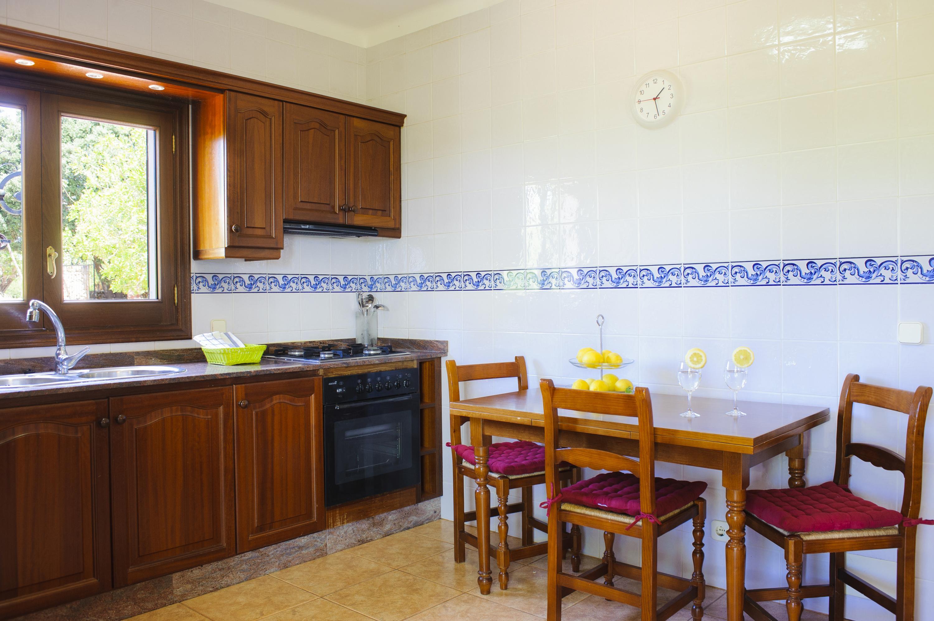 Villa Cas Concos - Prachtig en zeer rustig gelegen villa in het zui in Cala D Or, Spanje voor 9 personen foto 16