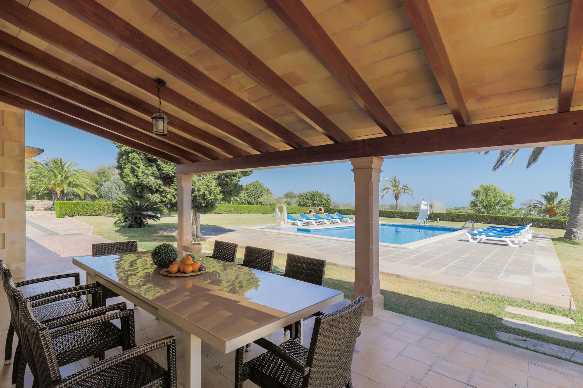 Villa Mitjana - Grote. villa op Mallorca met privé tennisba in Cala D Or, Spanje voor 10 personen foto 3