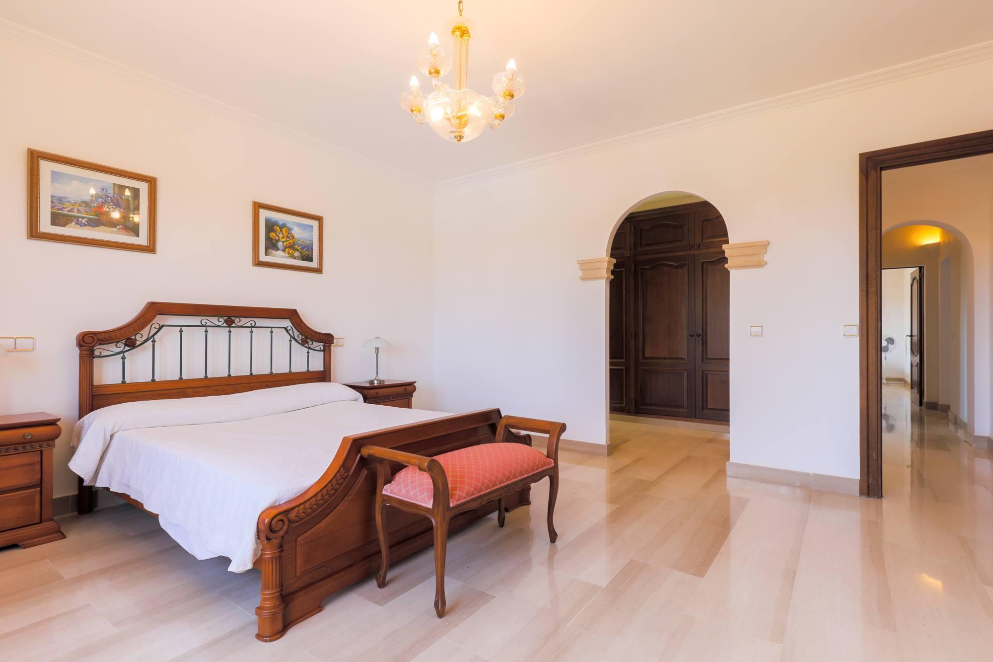Villa Mitjana - Grote. villa op Mallorca met privé tennisba in Cala D Or, Spanje voor 10 personen foto 35