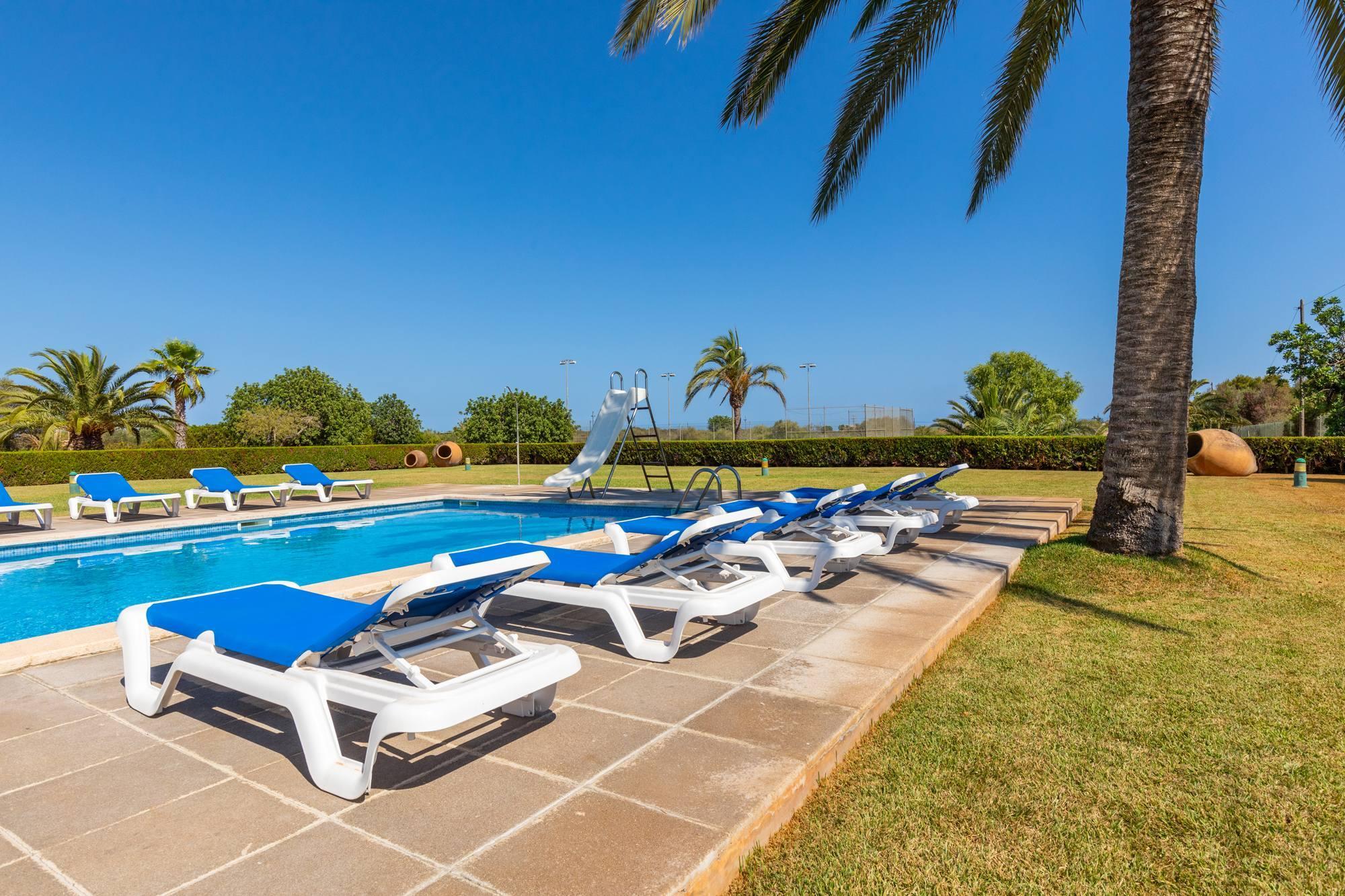 Villa Mitjana - Grote. villa op Mallorca met privé tennisba in Cala D Or, Spanje voor 10 personen foto 13