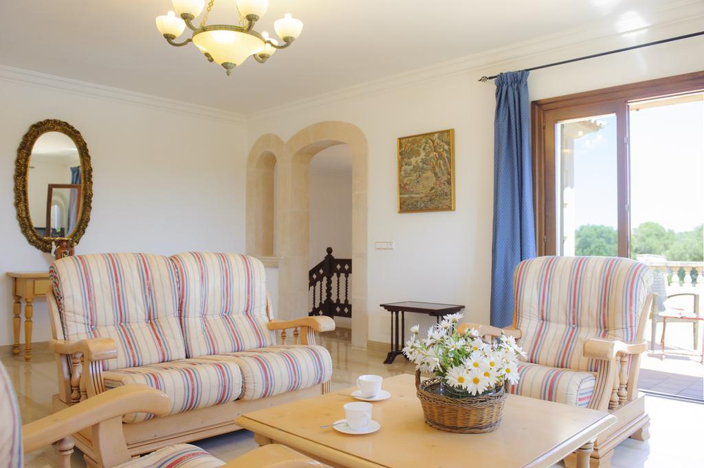Villa Mitjana - Grote. villa op Mallorca met privé tennisba in Cala D Or, Spanje voor 10 personen foto 42