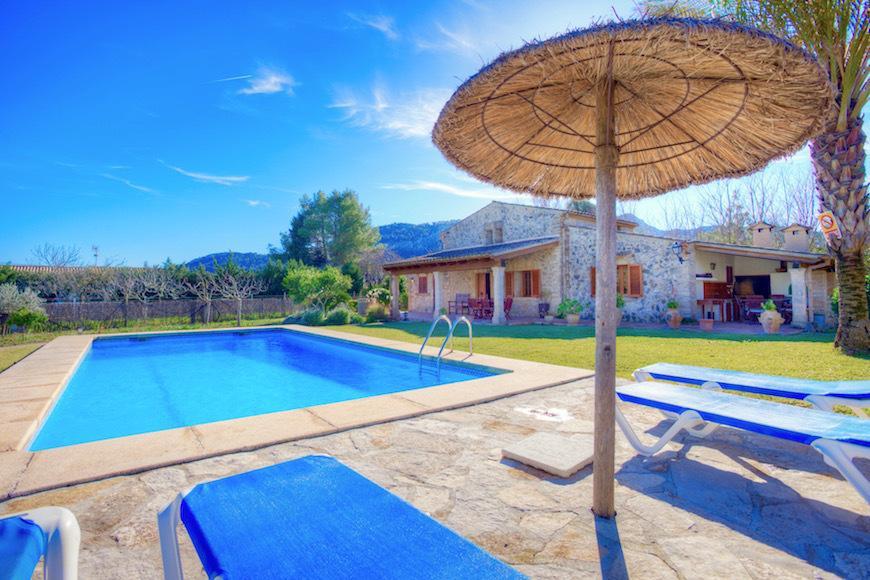 Finca Gloria - Comfortabel vakantiehuis in het noorden van Mallorca in Pollenca, Spanje voor 4 personen foto 3