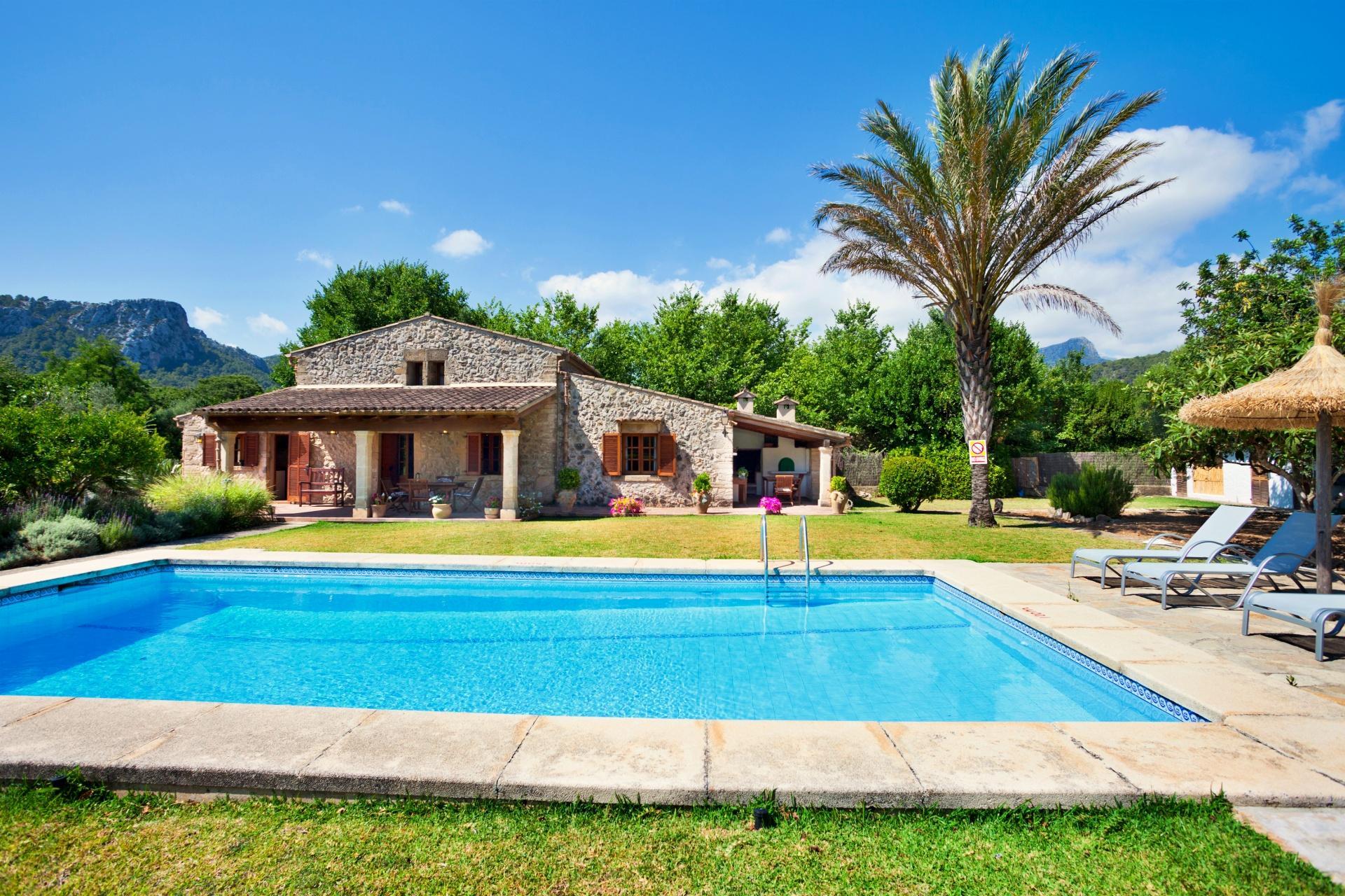 Finca Gloria - Comfortabel vakantiehuis in het noorden van Mallorca in Pollenca, Spanje voor 4 personen foto 4
