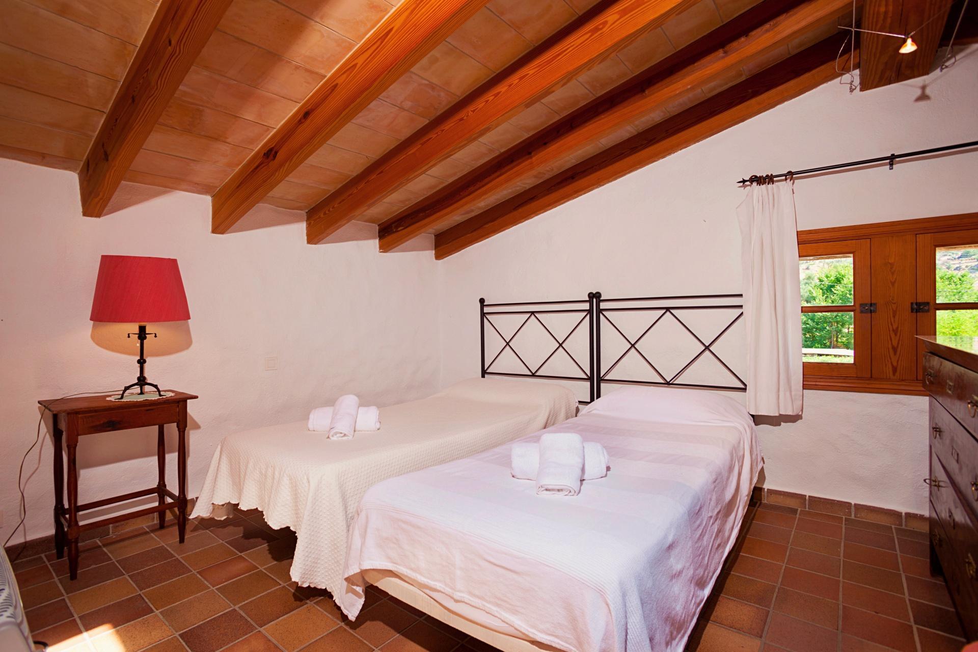 Finca Gloria - Comfortabel vakantiehuis in het noorden van Mallorca in Pollenca, Spanje voor 4 personen foto 17