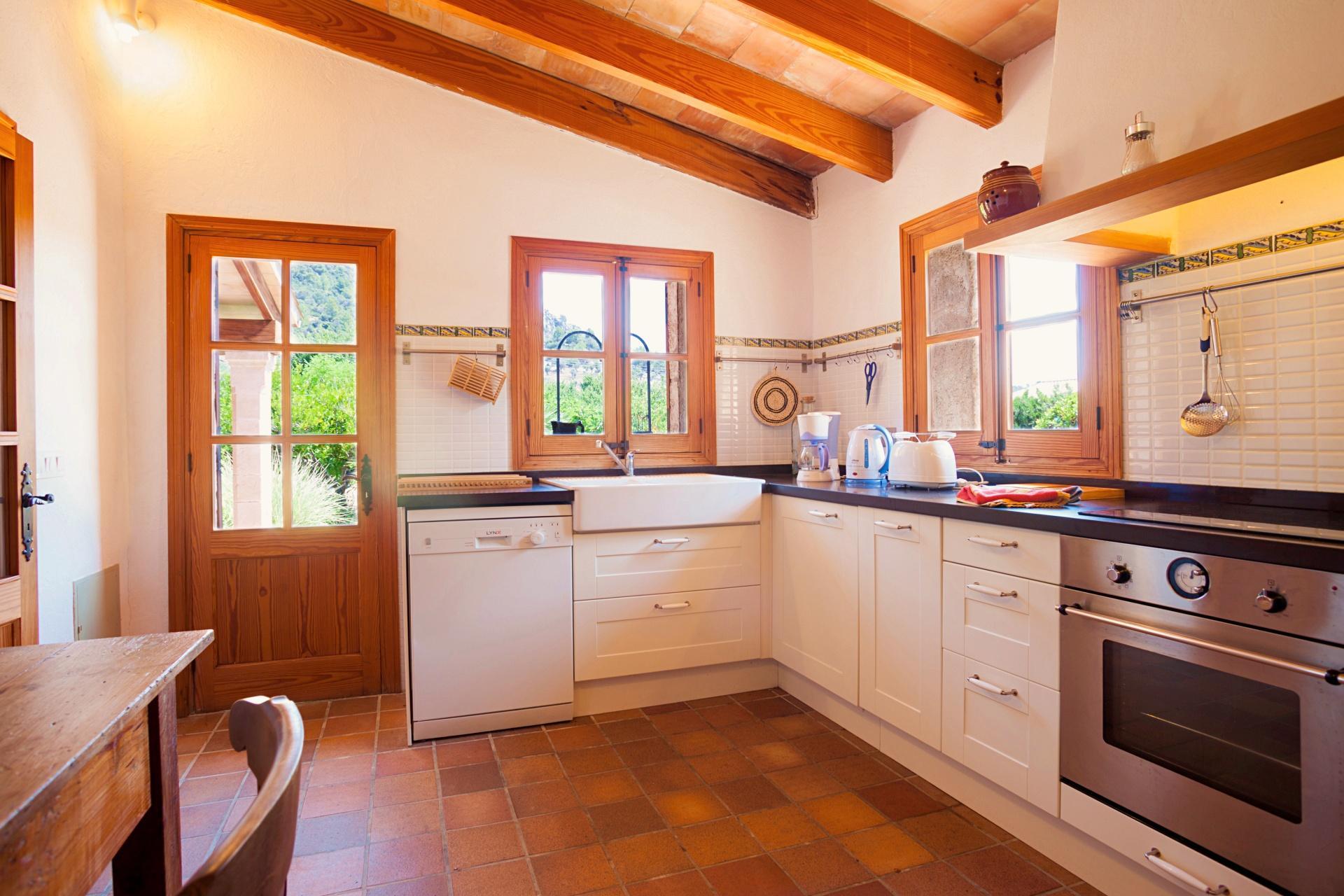 Finca Gloria - Comfortabel vakantiehuis in het noorden van Mallorca in Pollenca, Spanje voor 4 personen foto 15