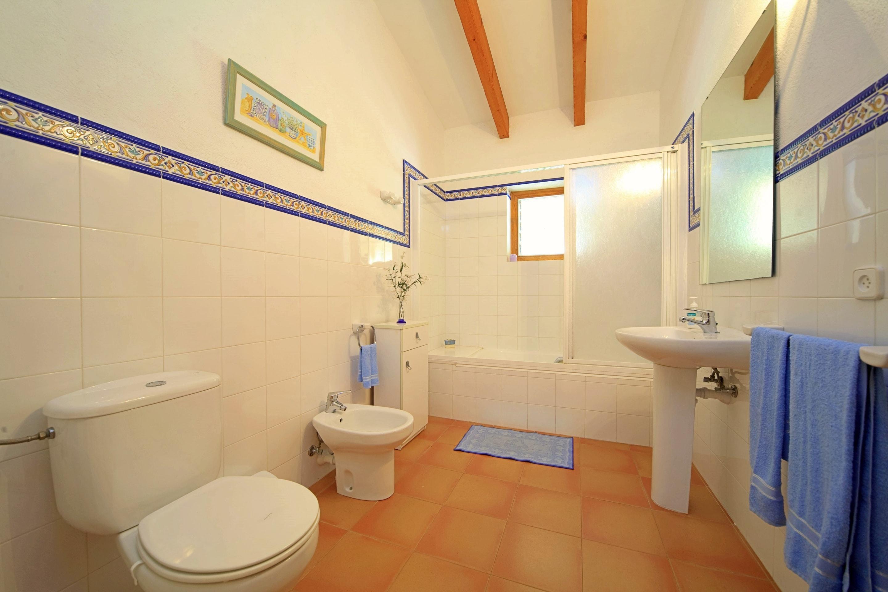 Vakantiehuis Pedra Vista - Mooie moderne villa op Mallorca, nabij P in Pollenca, Spanje voor 6 personen foto 25