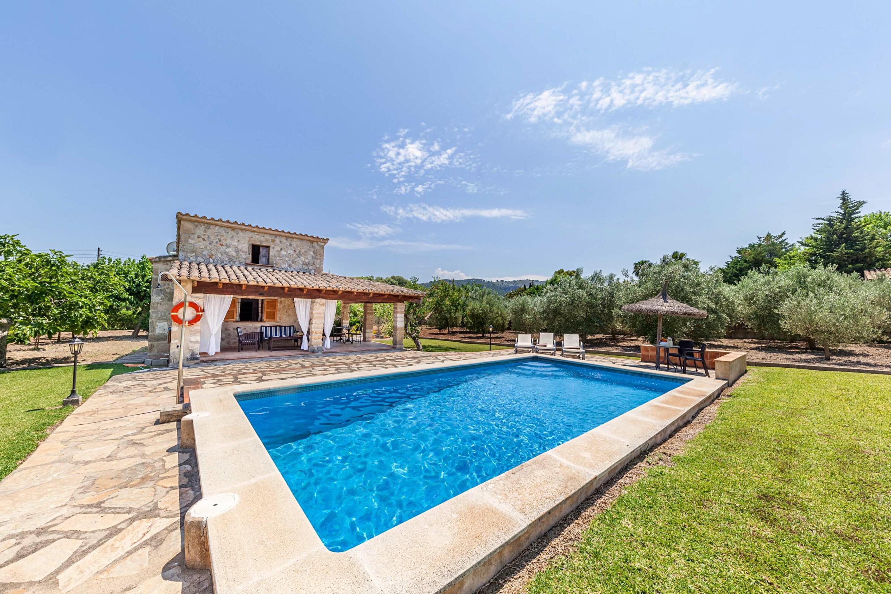Roqueta: Aantrekkelijk, met steen bekleed Mallorcaans huisje gelege in Pollenca, Spanje voor 2 personen foto 6