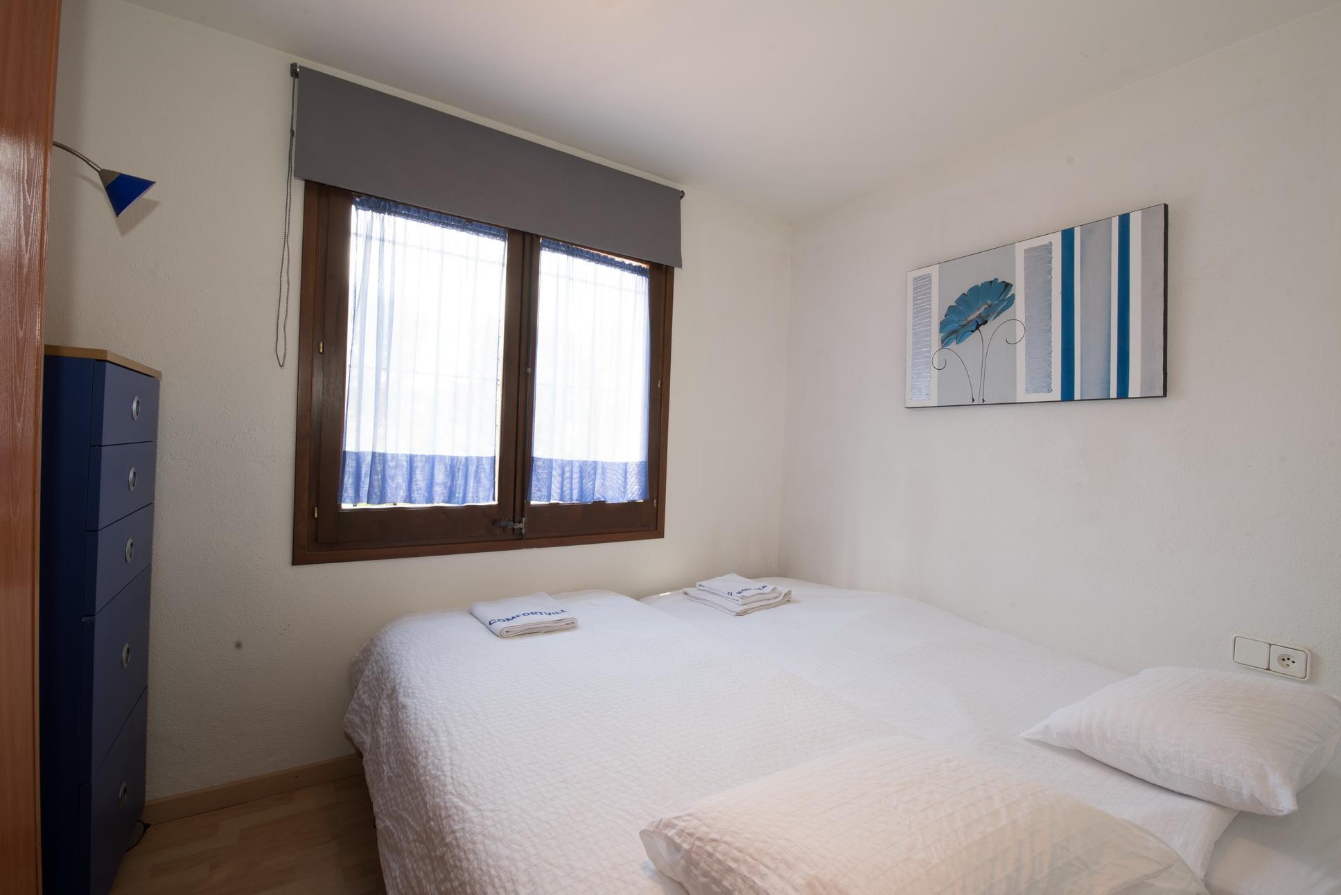 7988 - Casa Fleur Deze vrijstaande woning ligt in de wijk Residencial de Begur en is in Begur, Spanje voor 11 personen foto 26