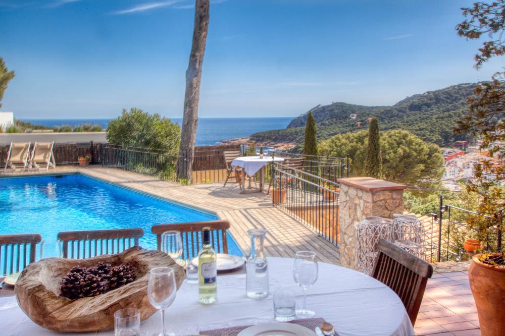 450 - T-101 Villa Simone Schitterend gelegen villa voor 8 tot, met een groot privé in Tamariu, Spanje voor 10 personen foto 20