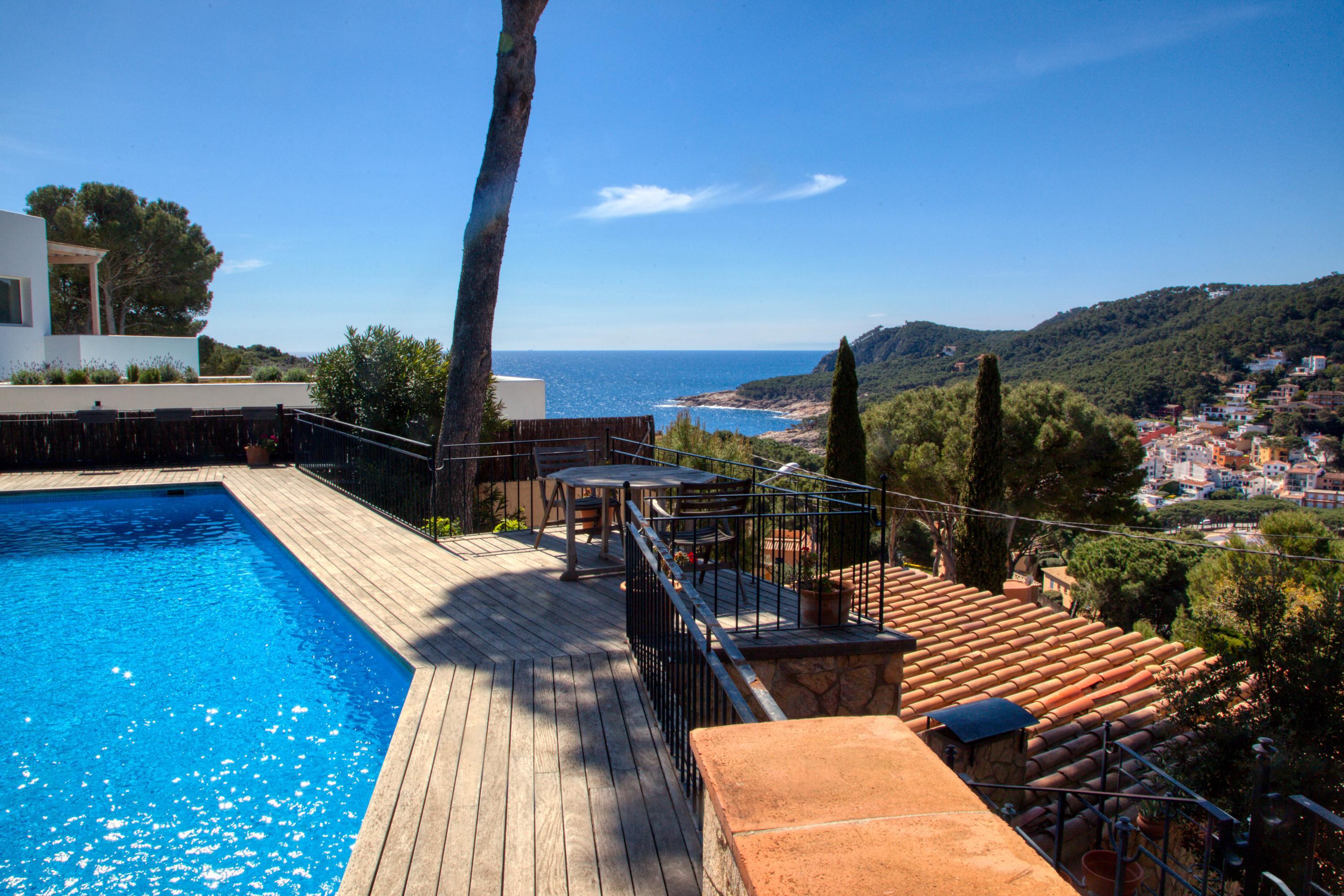 450 - T-101 Villa Simone Schitterend gelegen villa voor 8 tot, met een groot privé in Tamariu, Spanje voor 10 personen foto 25