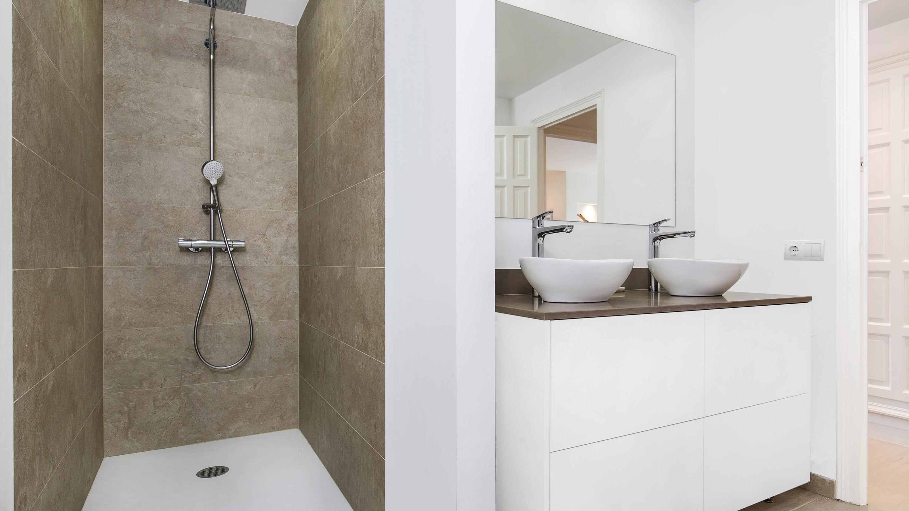 Puig Artigas 2 - Modern en gerenoveerd appartement in Palafrugell, Spanje voor 6 personen foto 24