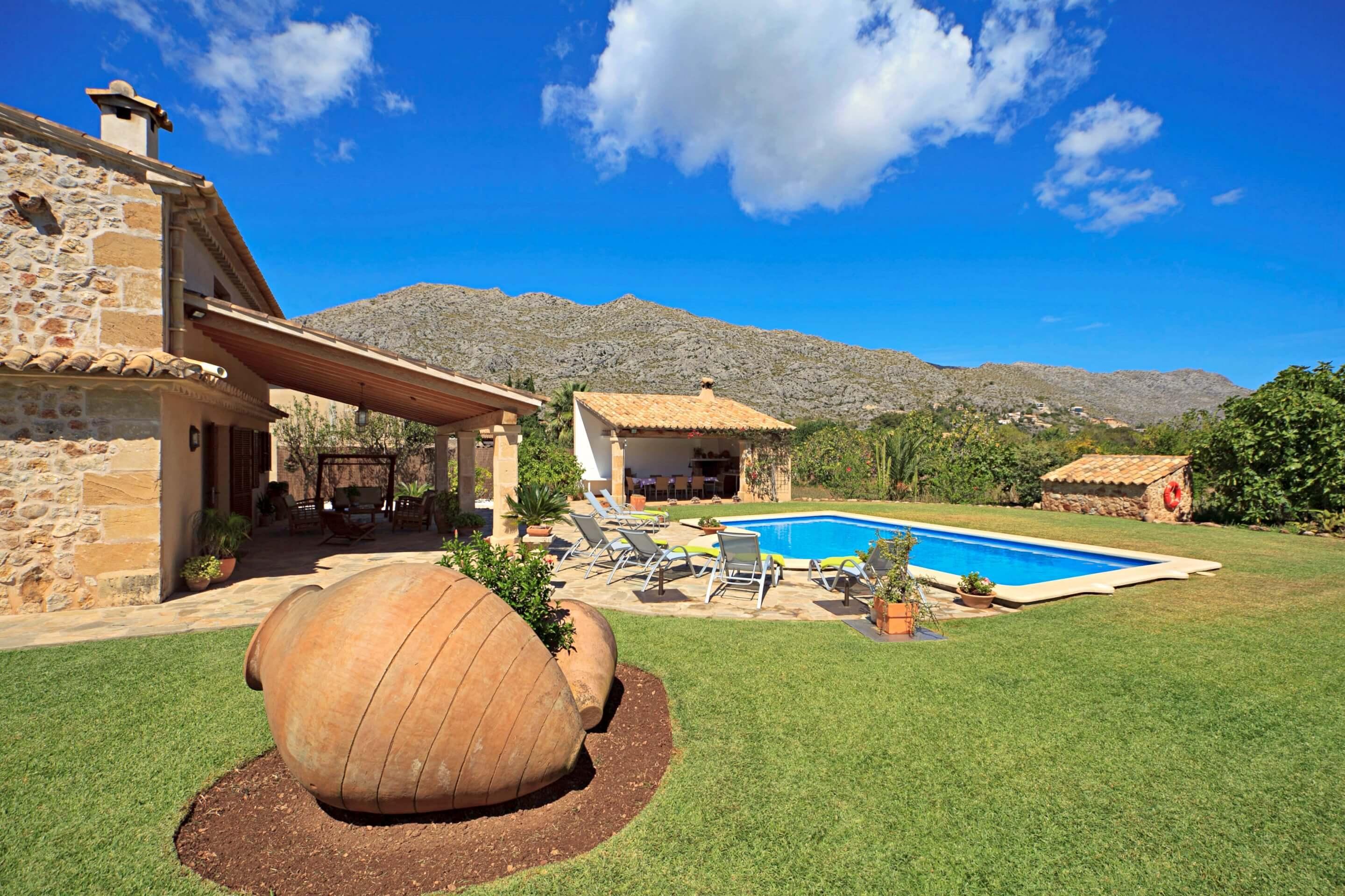 Cal Beato - Luxe vakantiewoning bij Pollença op Mallorca, met privé in Pollenca, Spanje voor 8 personen foto 4
