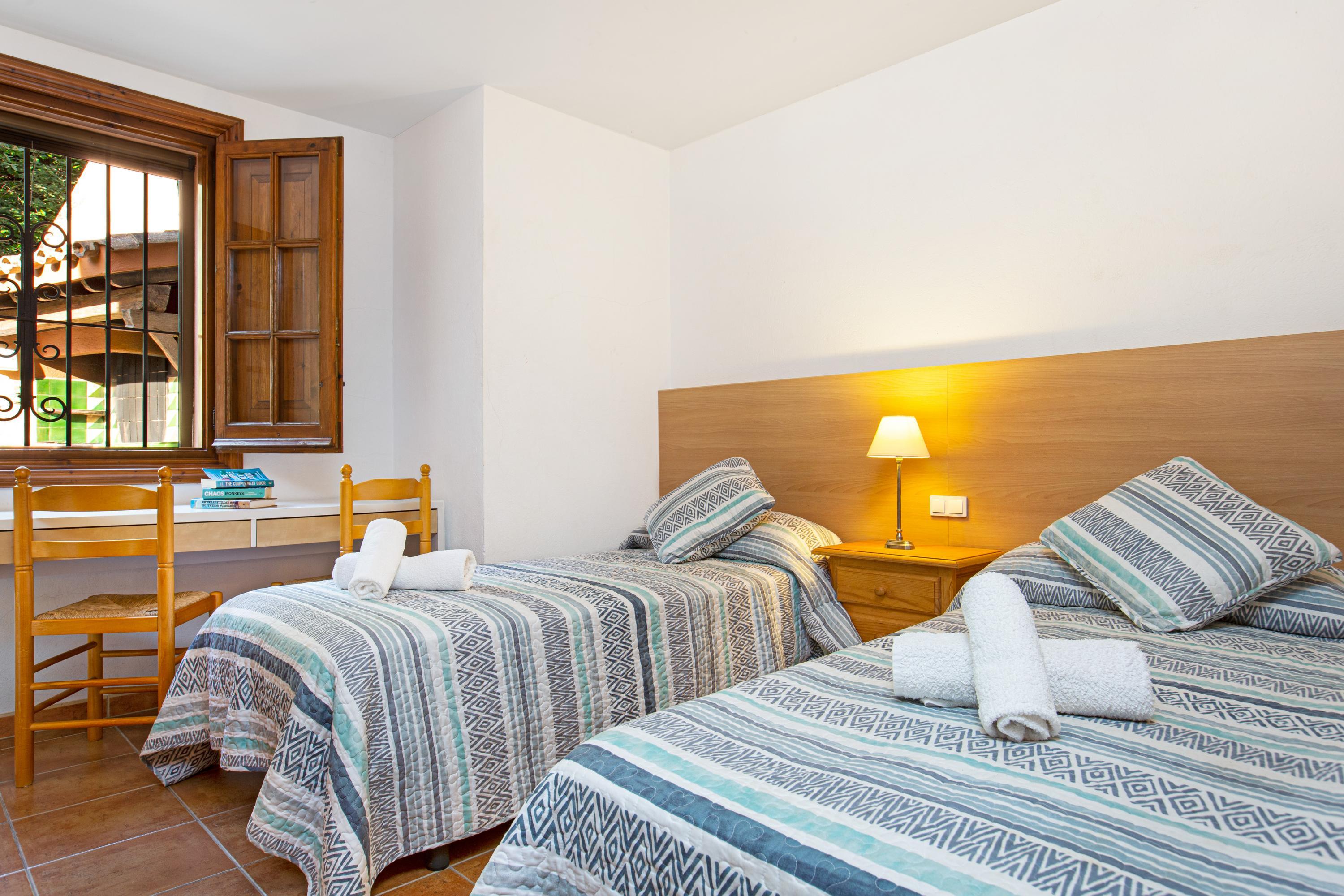 804 - Villa Esquer Dit ruime vakantiehuis in Llafranc, Spanje voor 12 personen foto 30