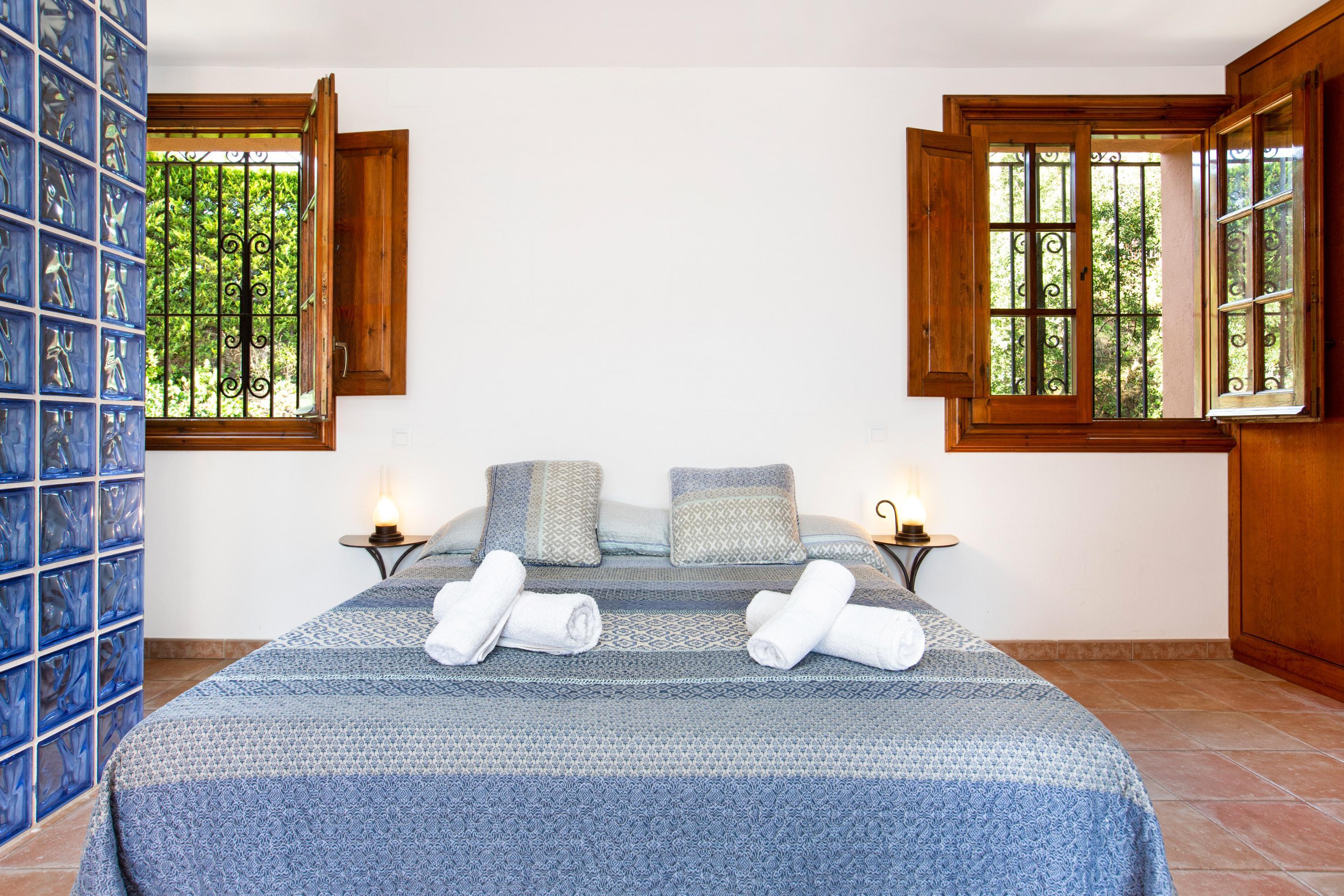 804 - Villa Esquer Dit ruime vakantiehuis in Llafranc, Spanje voor 12 personen foto 32