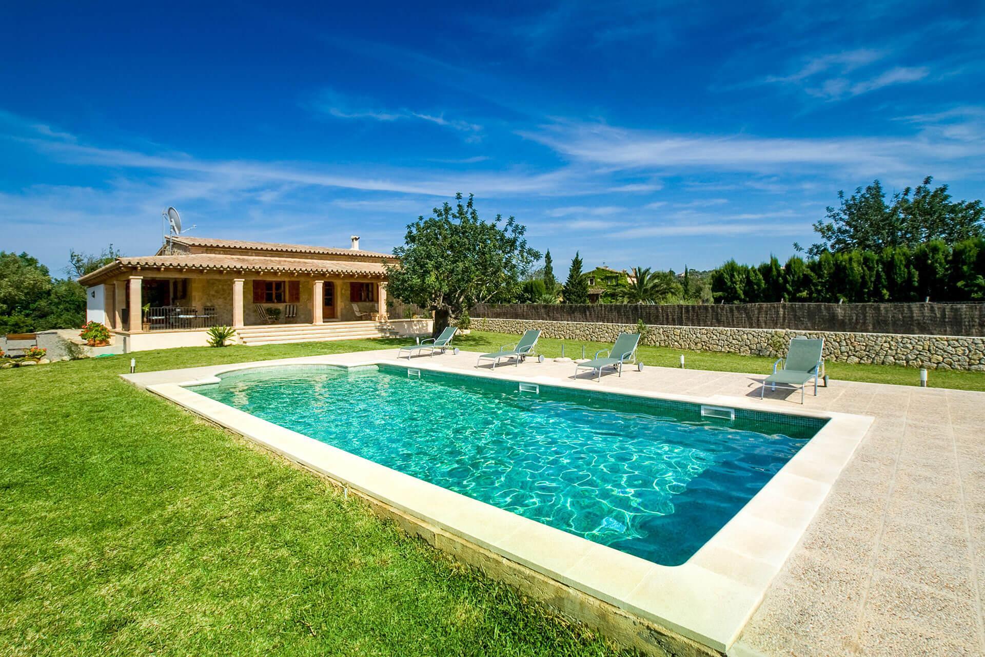 Martinet - Prachtige, rustig gelegen villa nabij Po in Pollenca, Spanje voor 4 personen foto 5